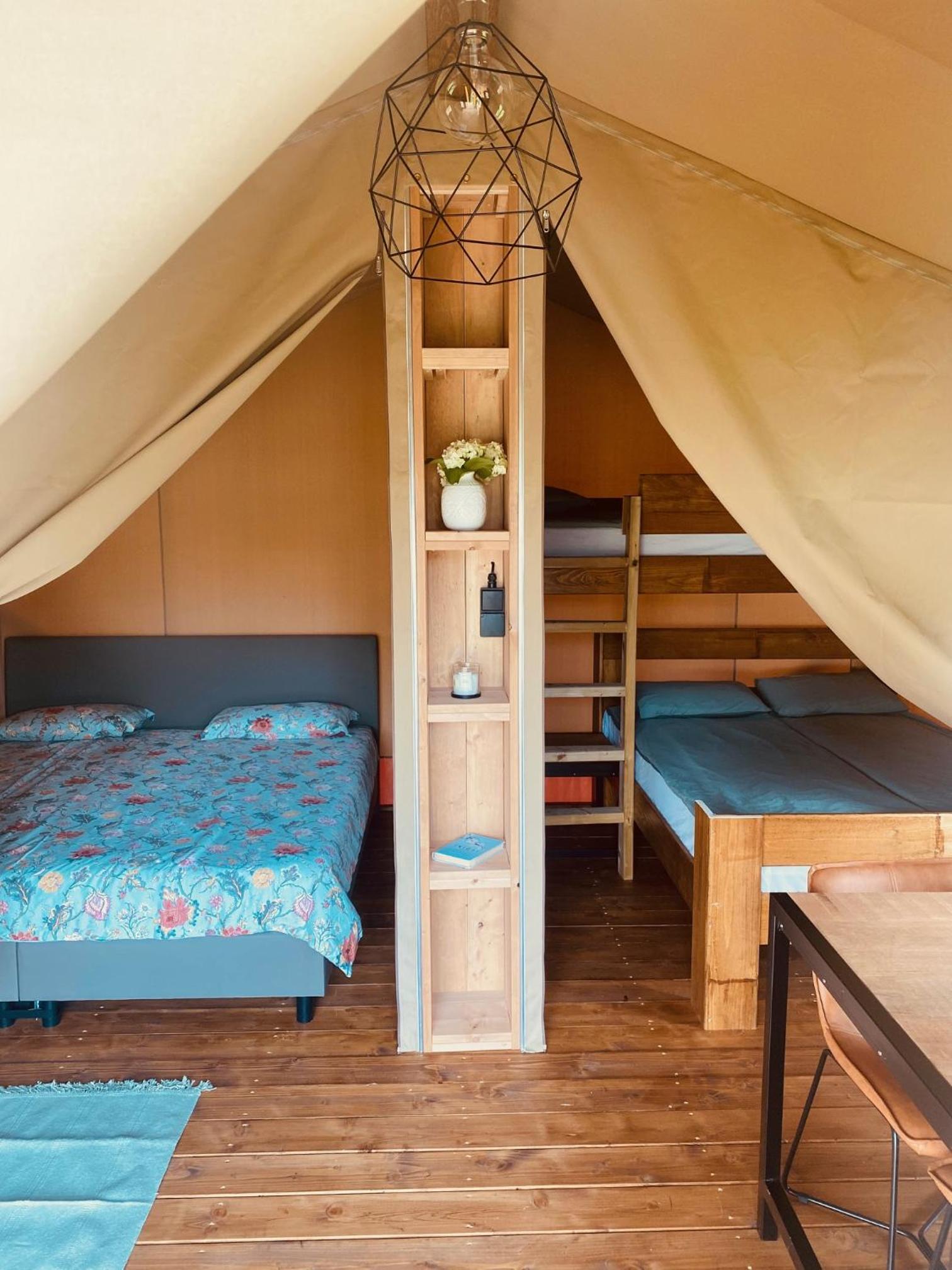 Lux Tent - Photo 1