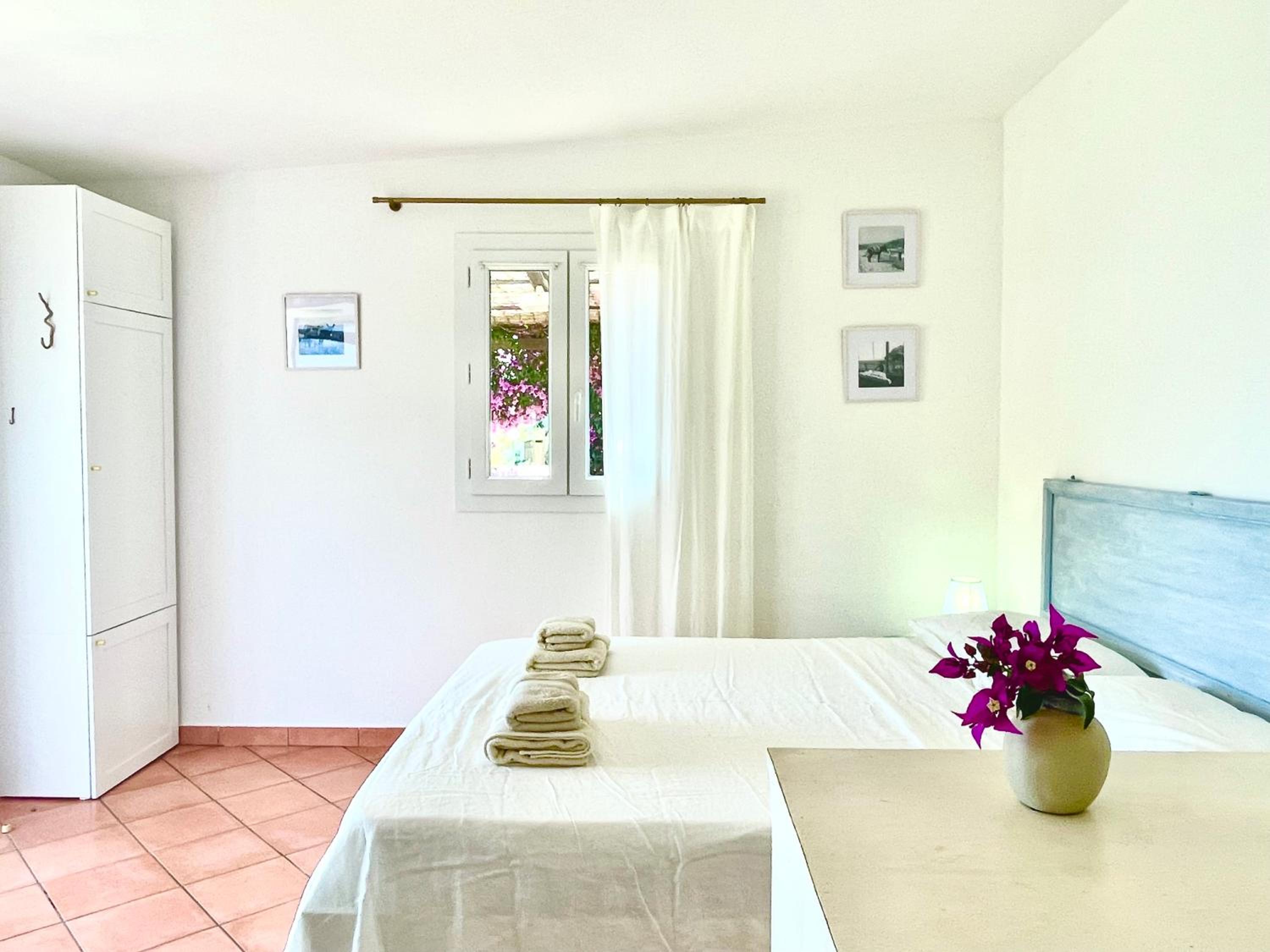 Studio Apartment with Sea View photo 2