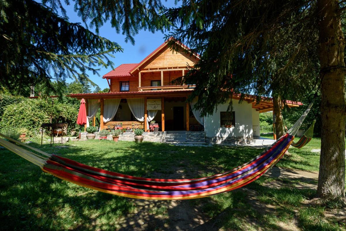 Chalet photo 2
