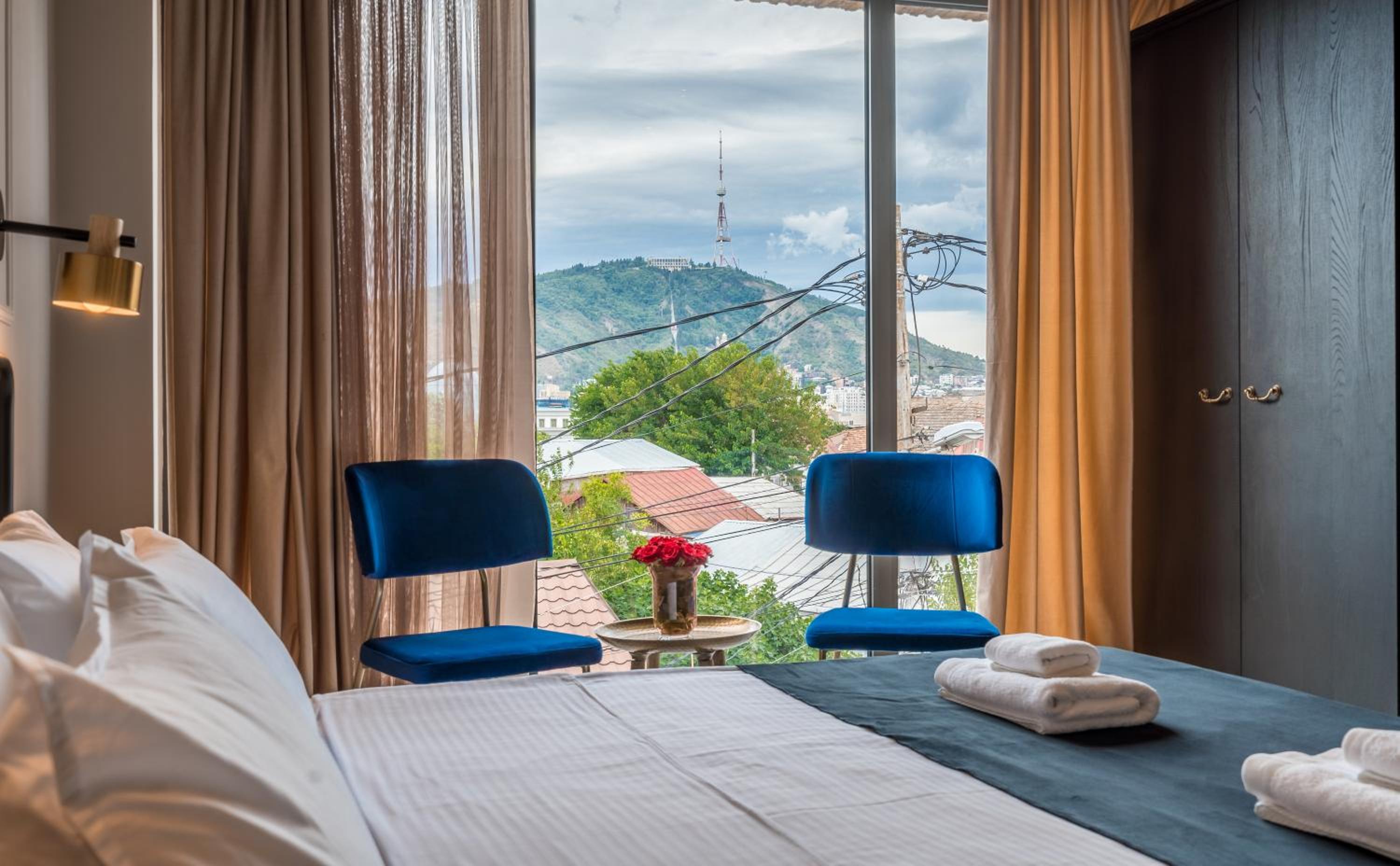 King Room with Mountain View - Photo 5