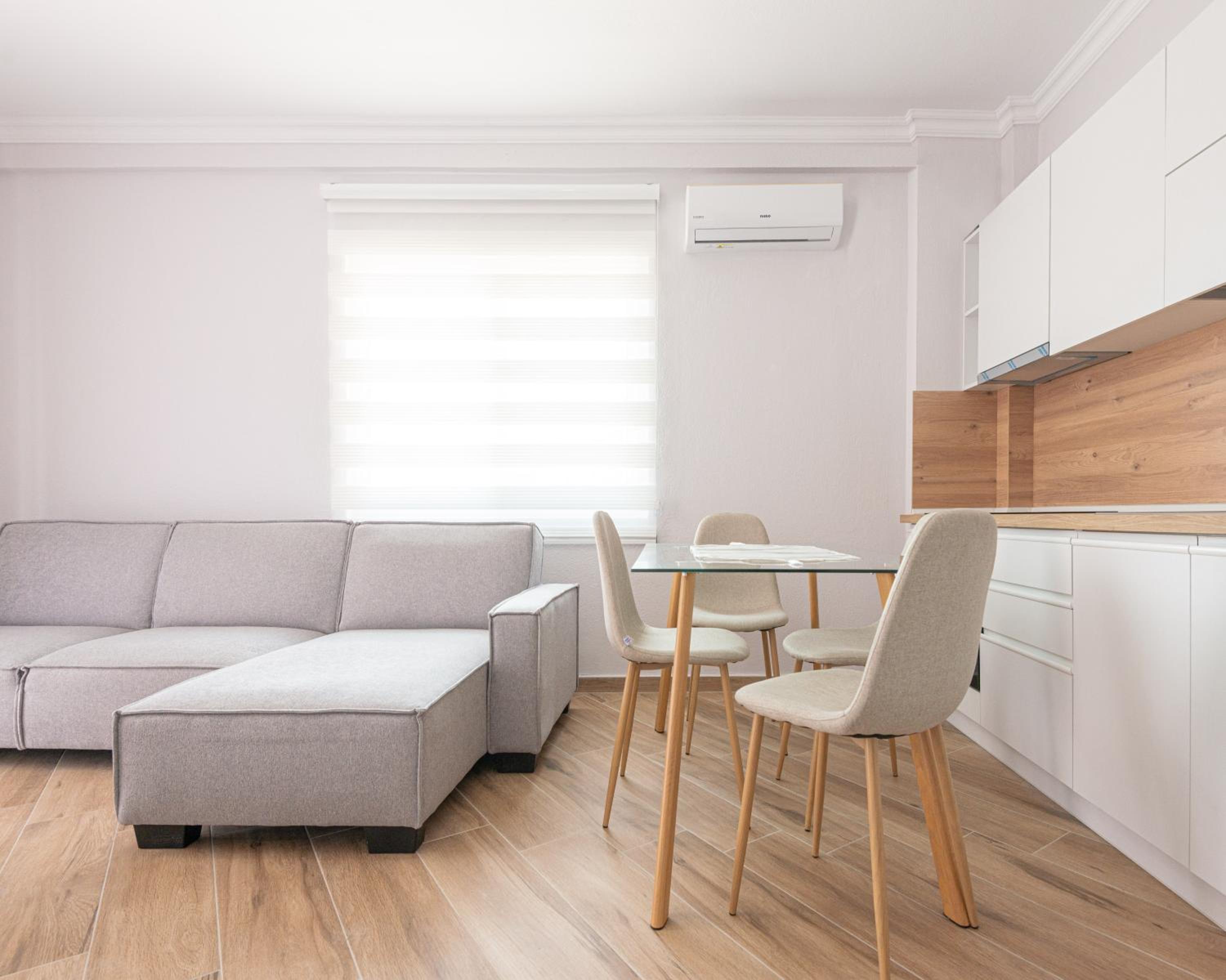 One-Bedroom Apartment - City View