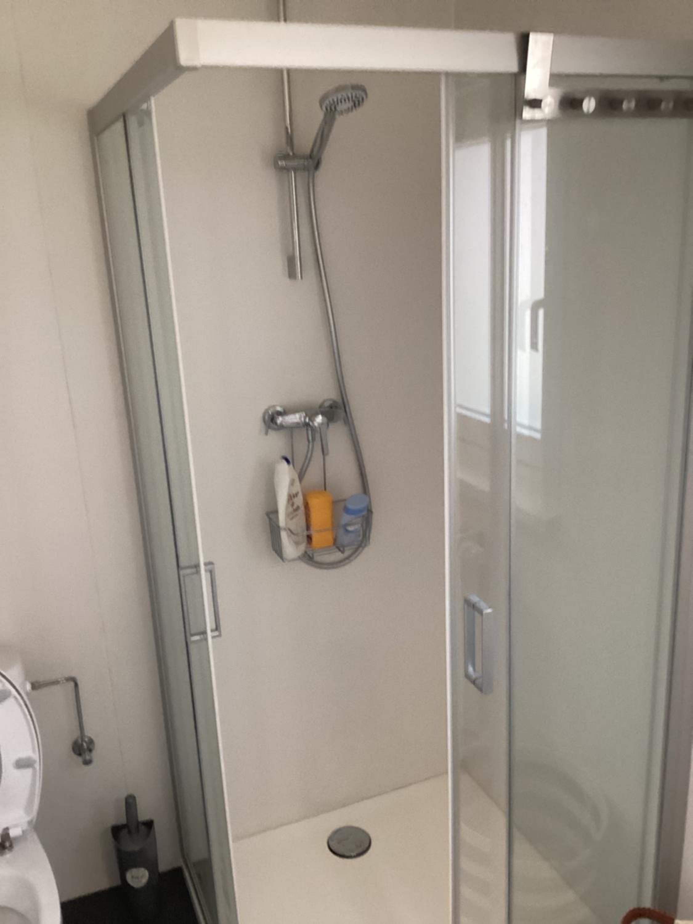 Budget Double Room - Photo 4