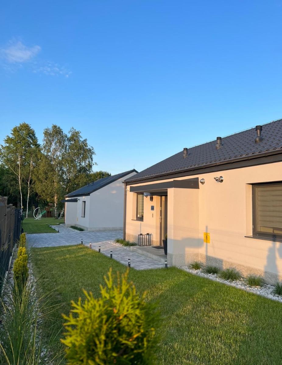 Three-Bedroom House photo 3
