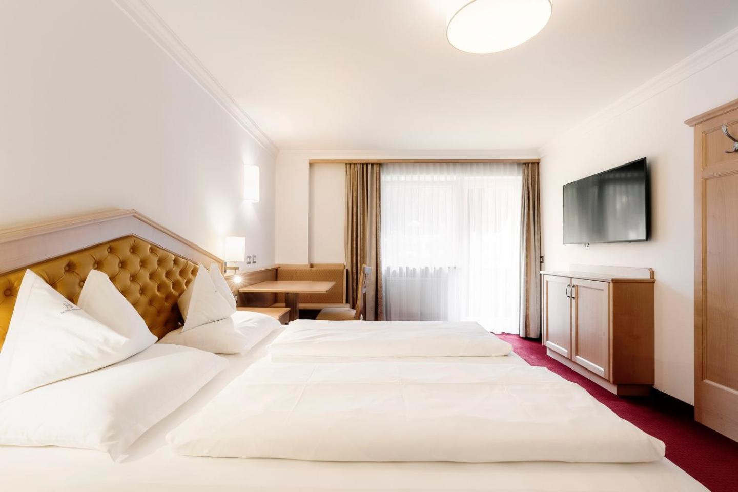 Double or Twin Room with Balcony