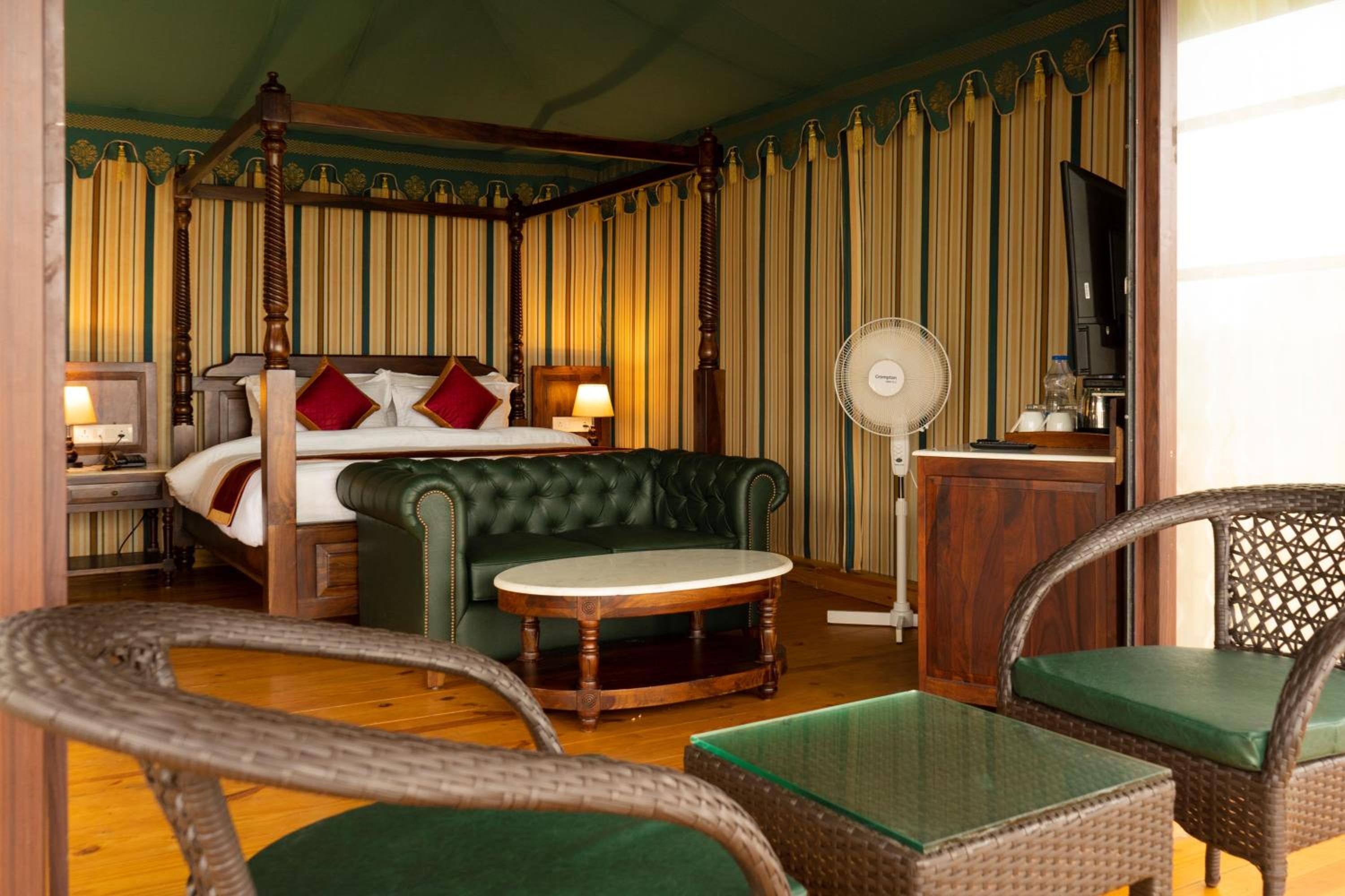 Fern Club Sea View Tent