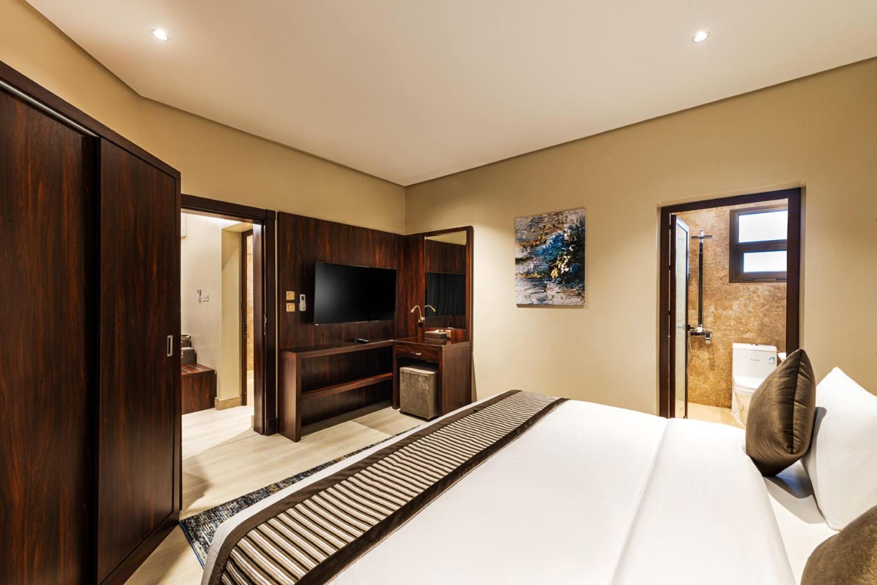 Superior Suite