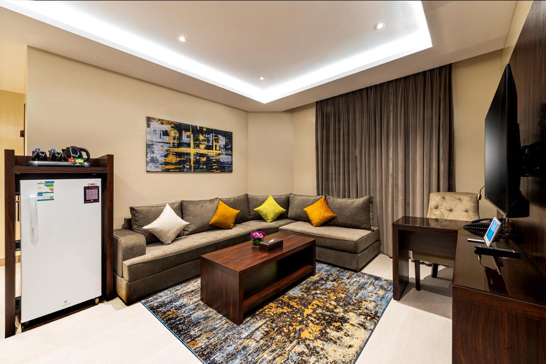 Junior Suite With Pool View photo 3