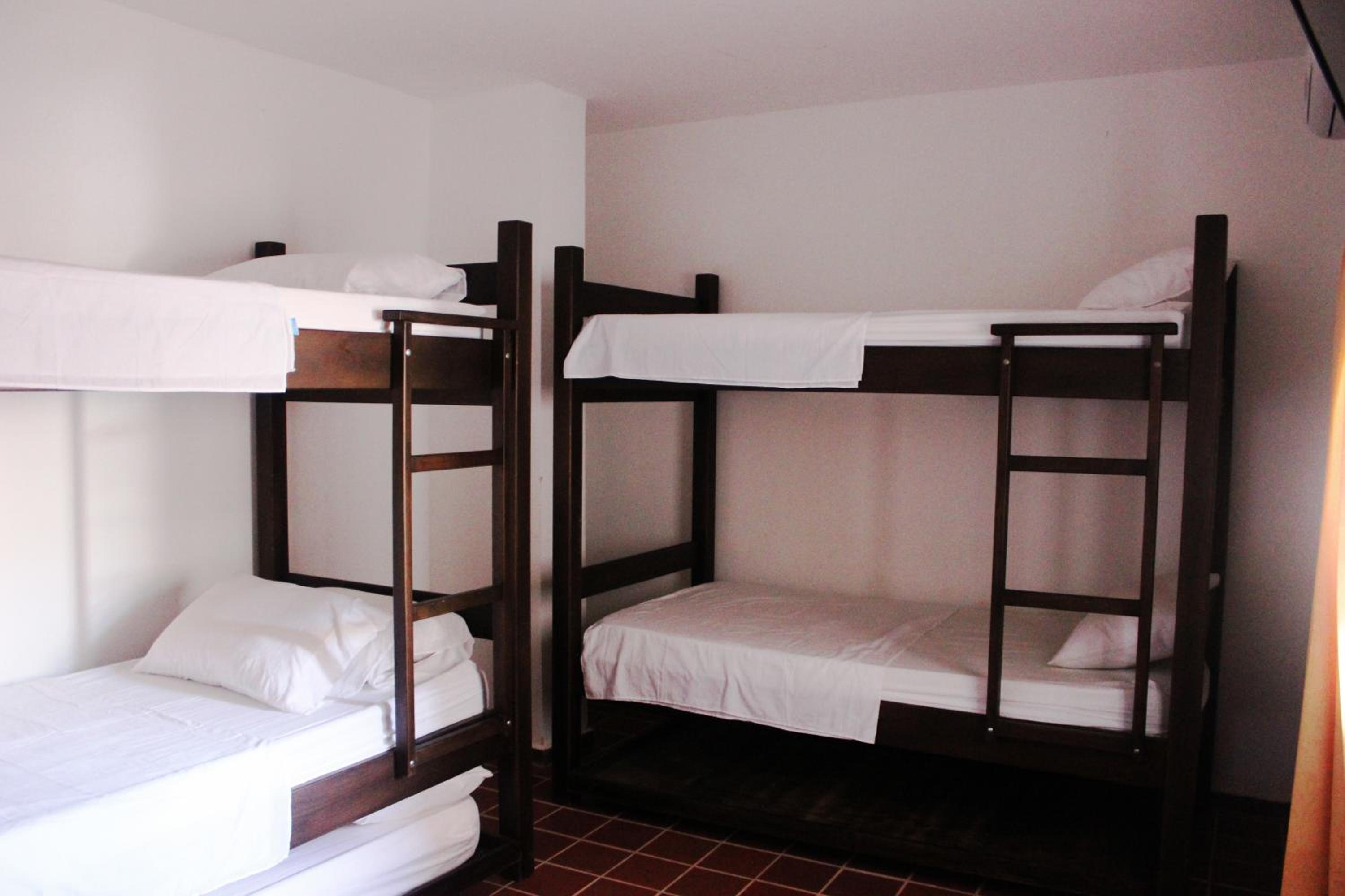 4-Bed Mixed Dormitory Room photo 3