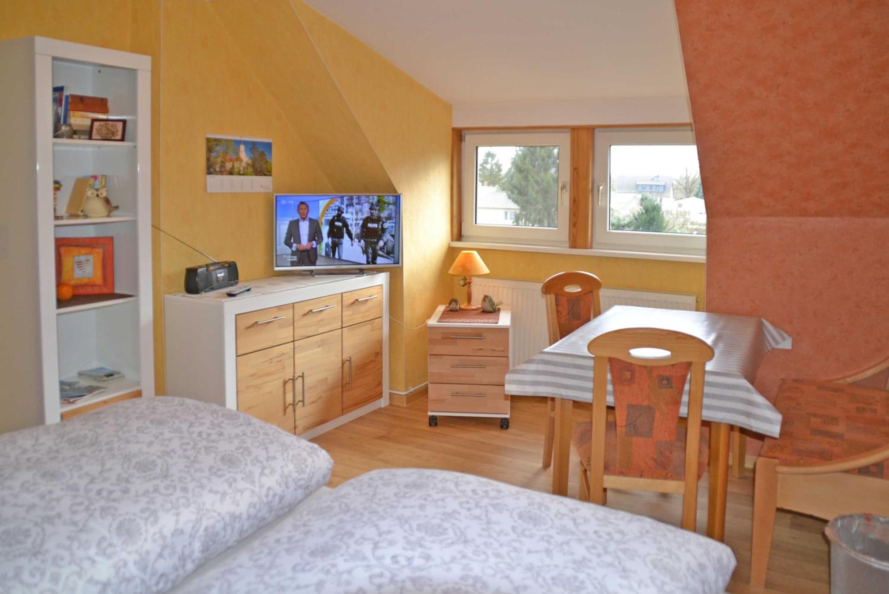 Two-Bedroom Apartment with Terrace photo 3
