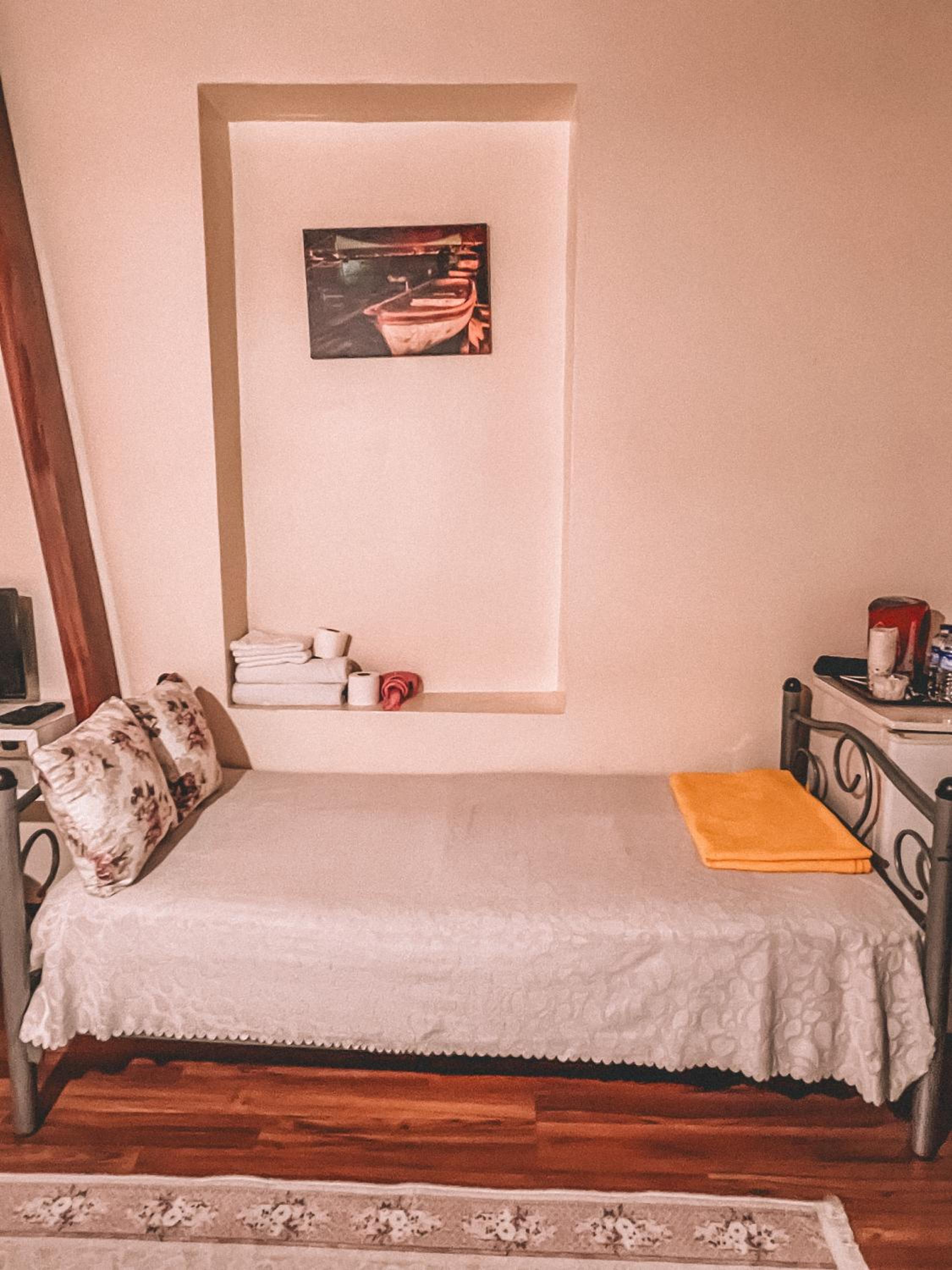 Standard Double Room photo 3