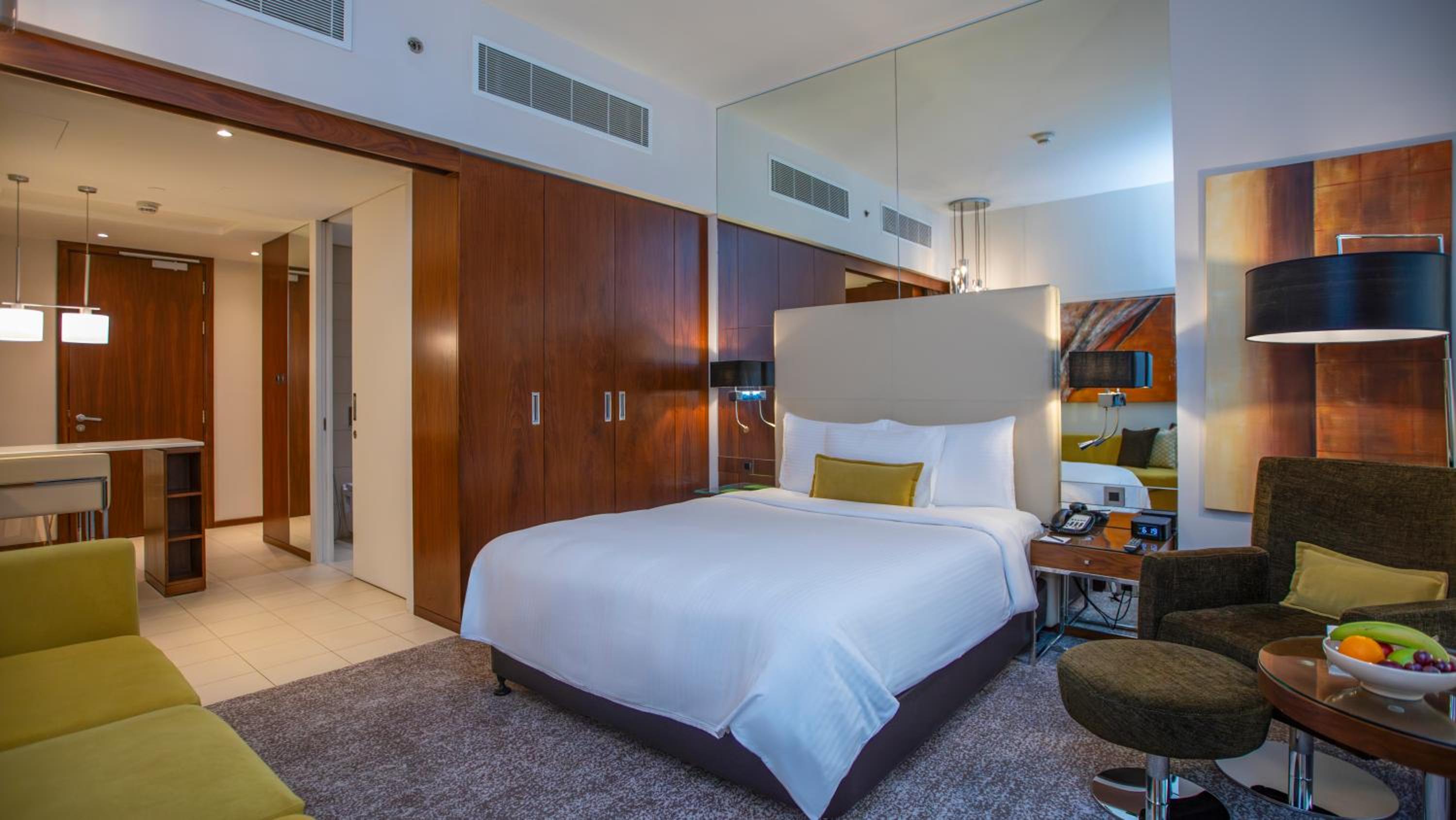Centro Studio - Queen Bed - Photo 1