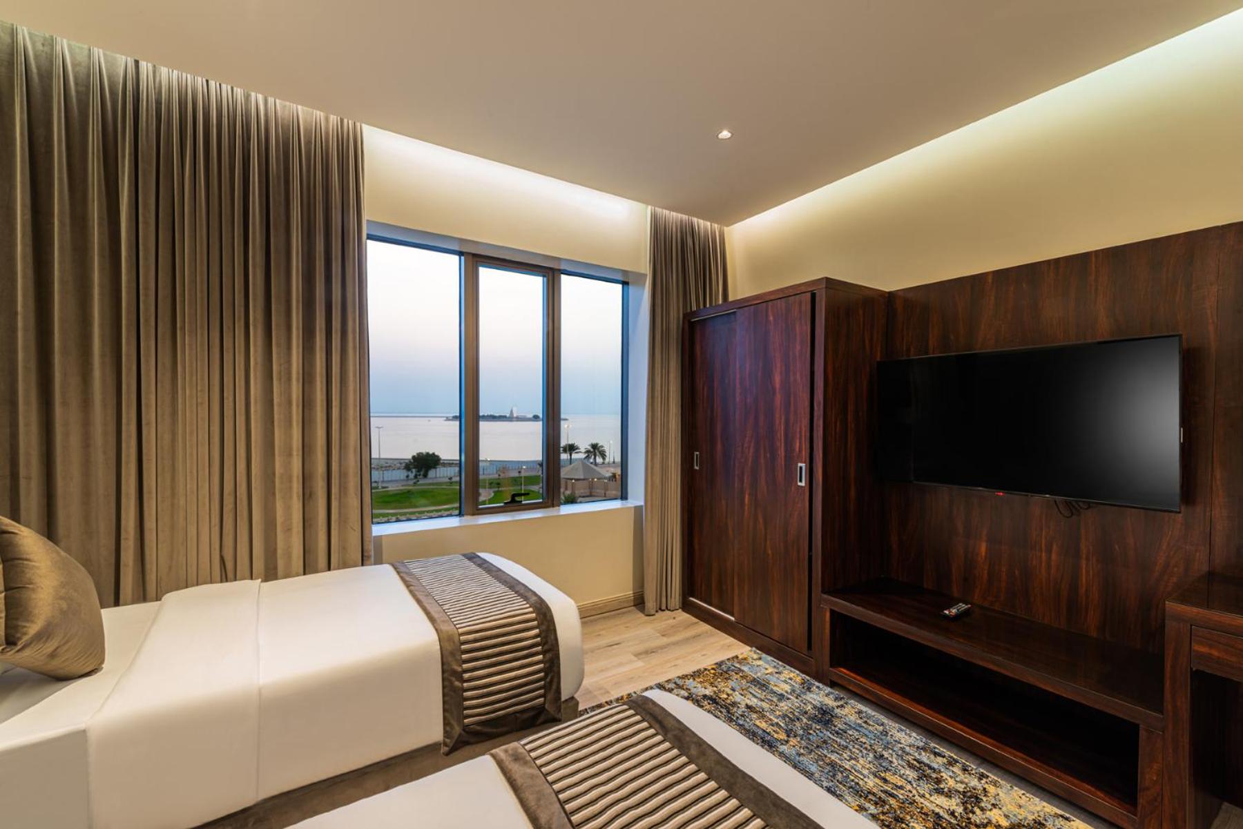 Queen Suite With Sea View