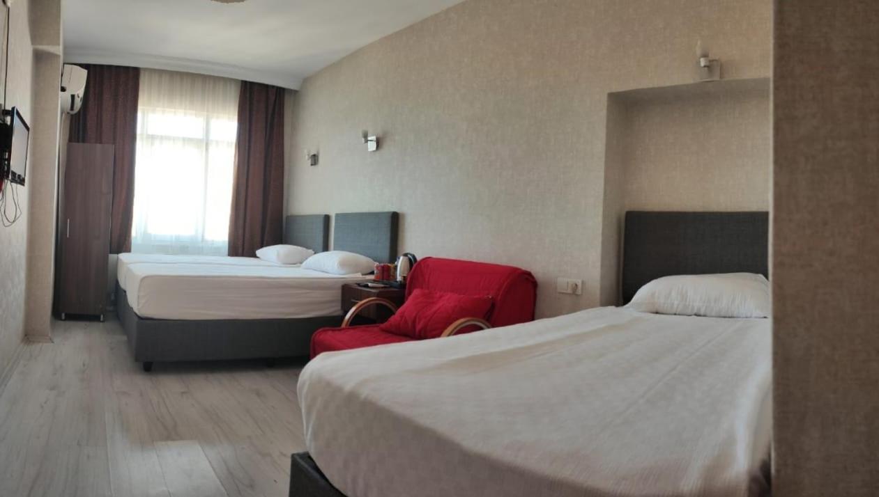 Standard Triple Room photo 1