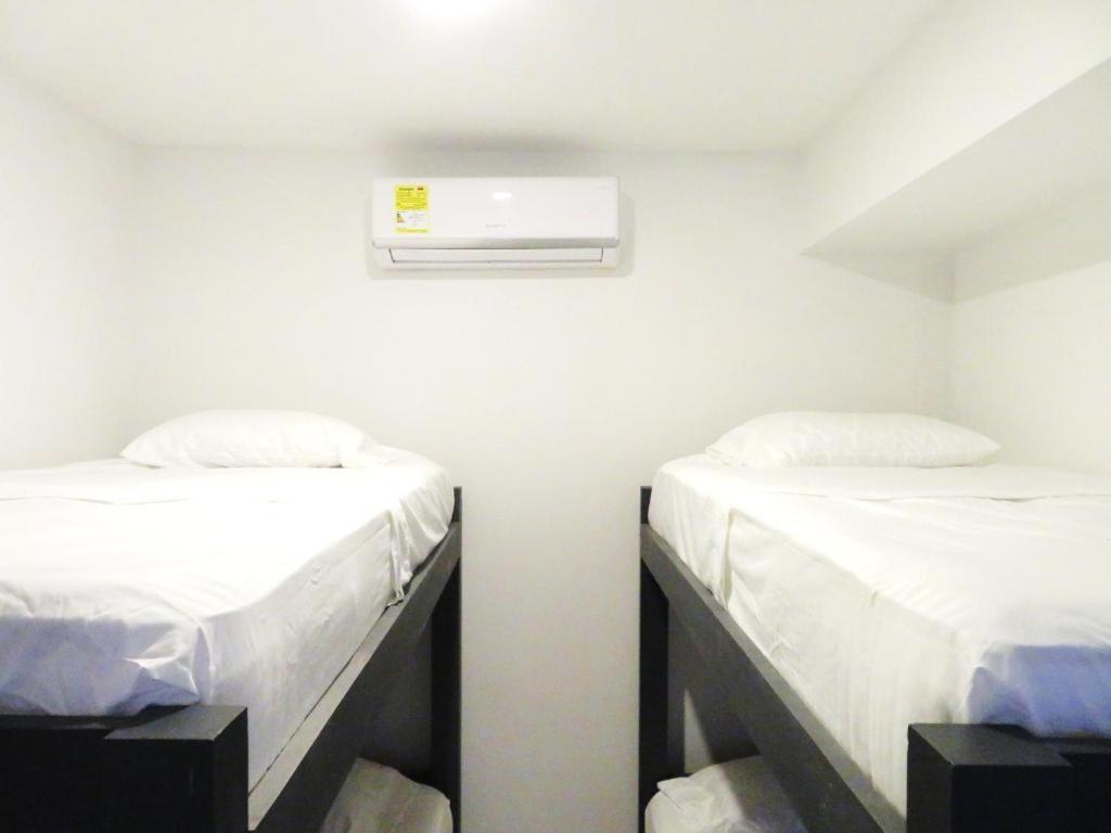 Bed in 4-Bed Female Dormitory Room photo 2