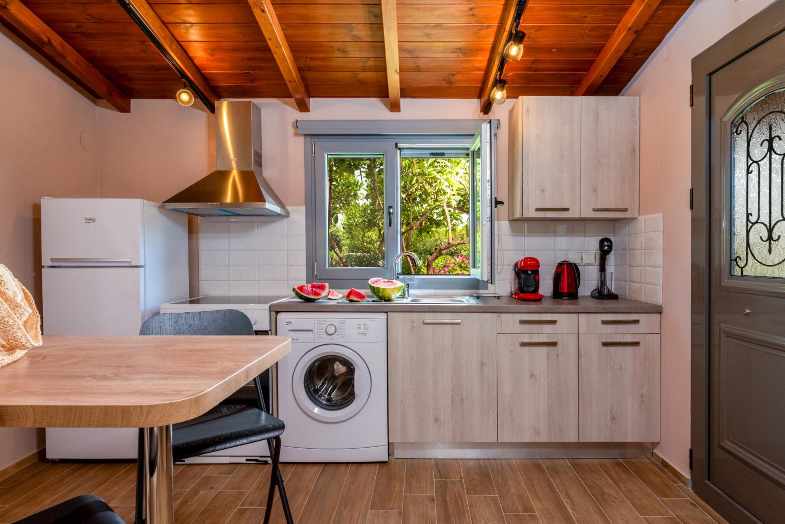 One-Bedroom Cottage - 6 - Photo 5