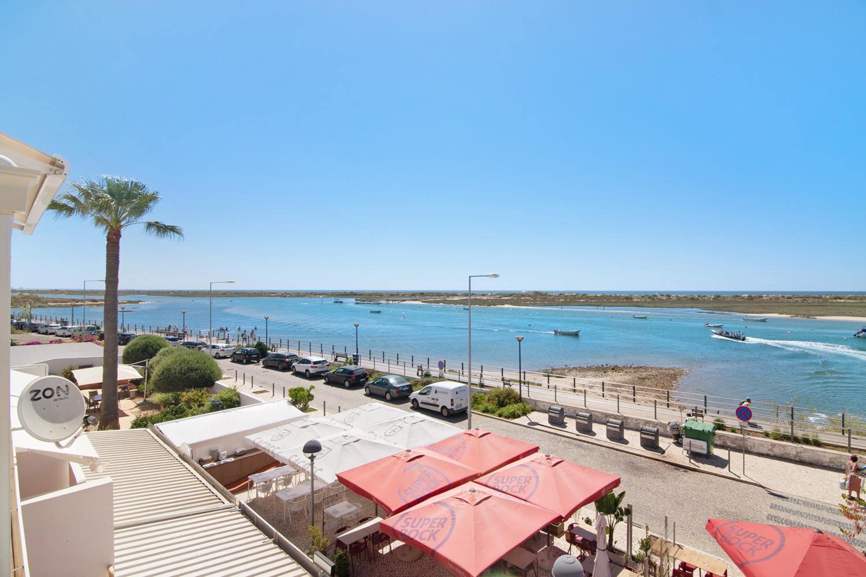 Superior One-Bedroom Apartment with Balcony photo 3