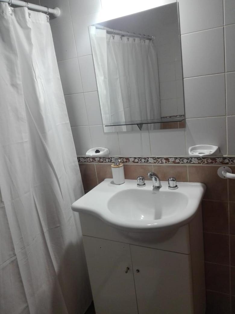 Classic Triple Room photo 2