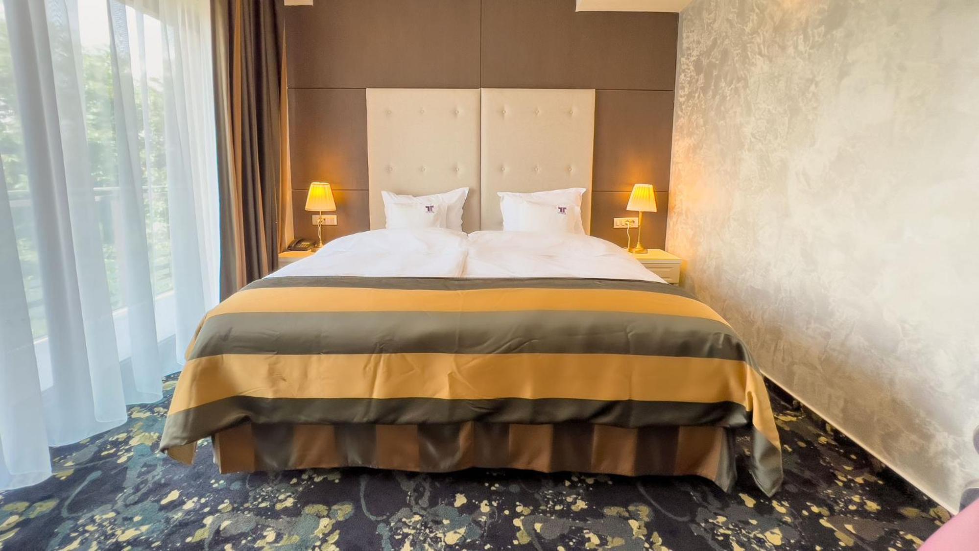 Suite photo 1