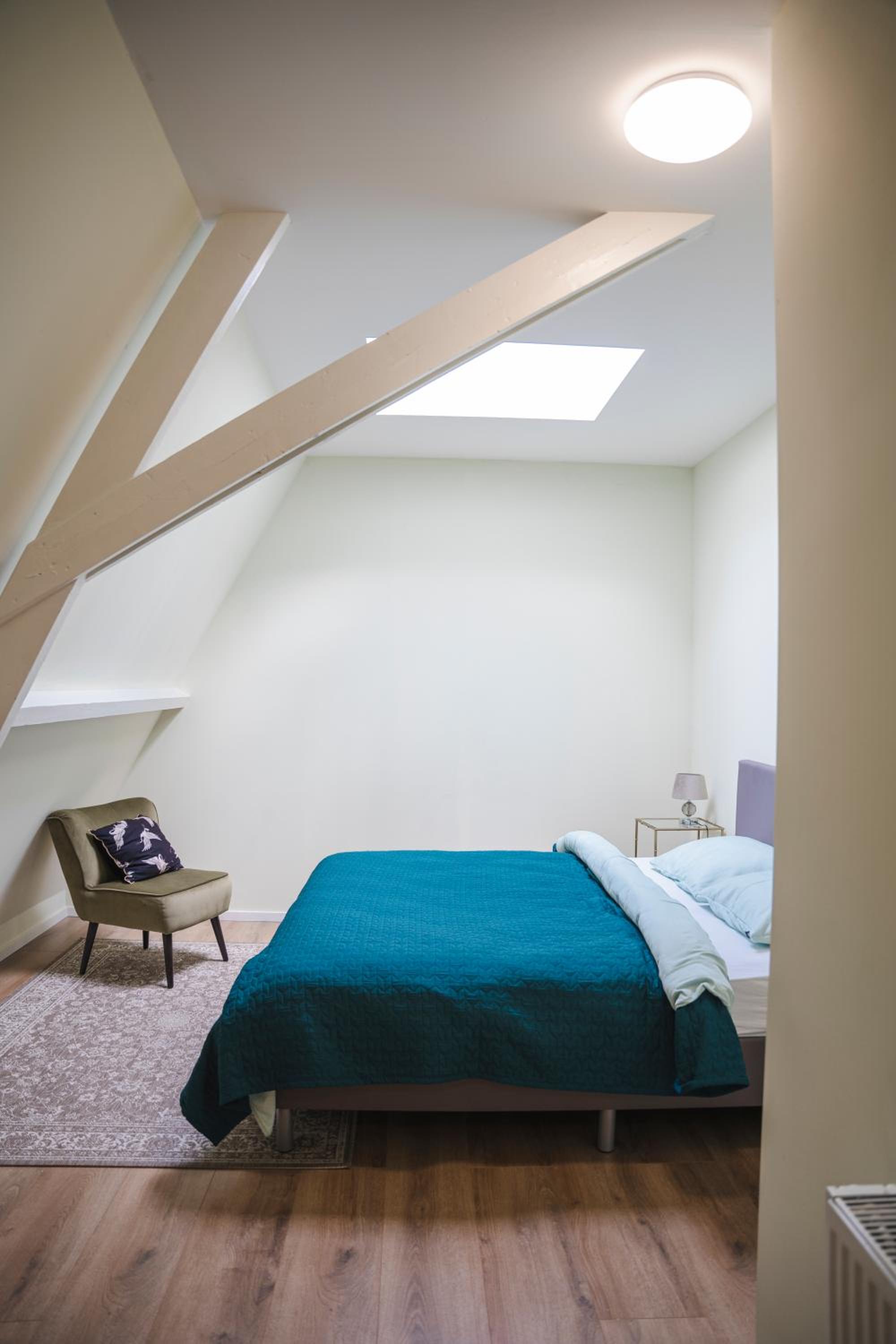 One-Bedroom Apartment - Photo 36