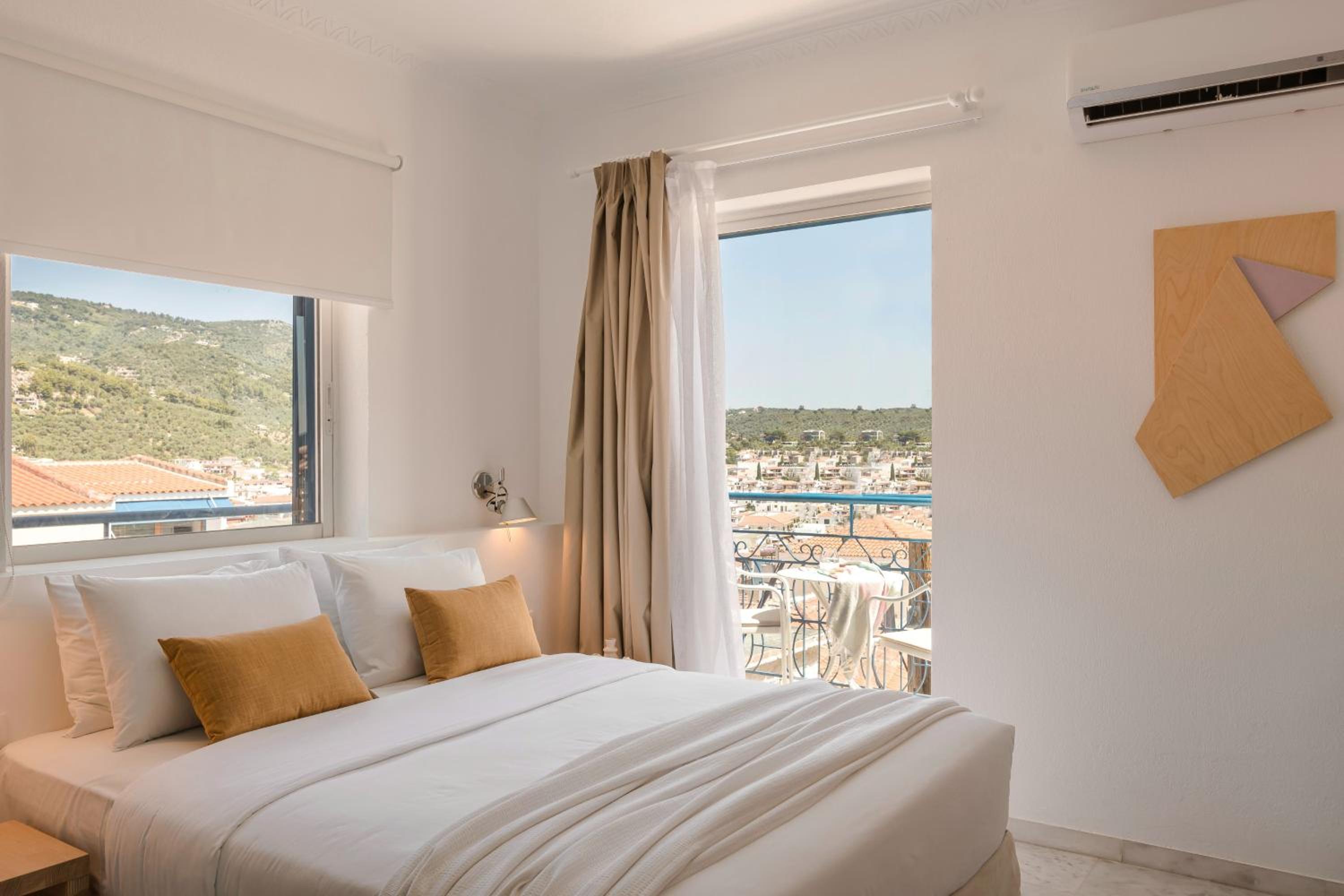 Double Room - Photo 1