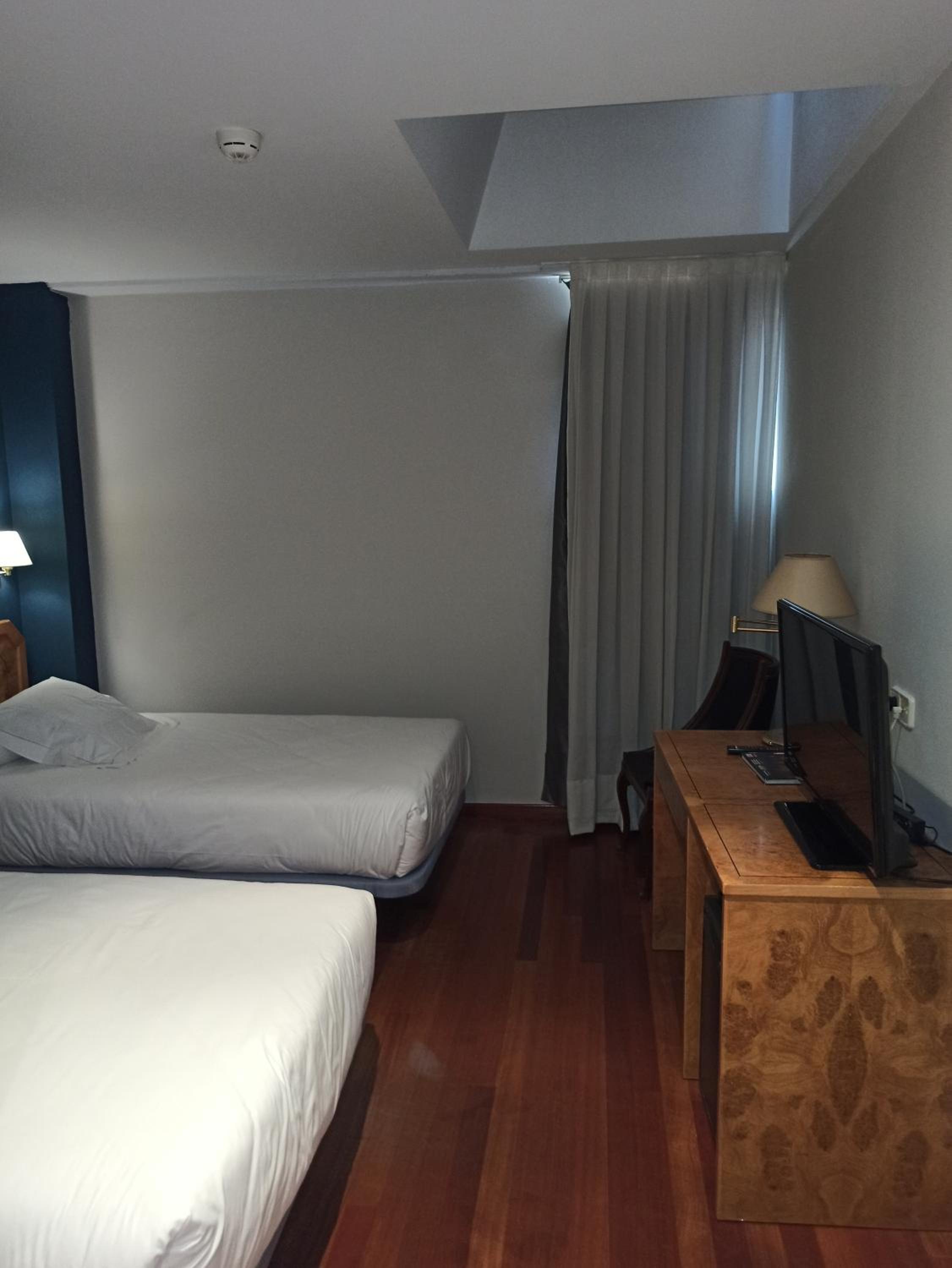 Double Room - Photo 5