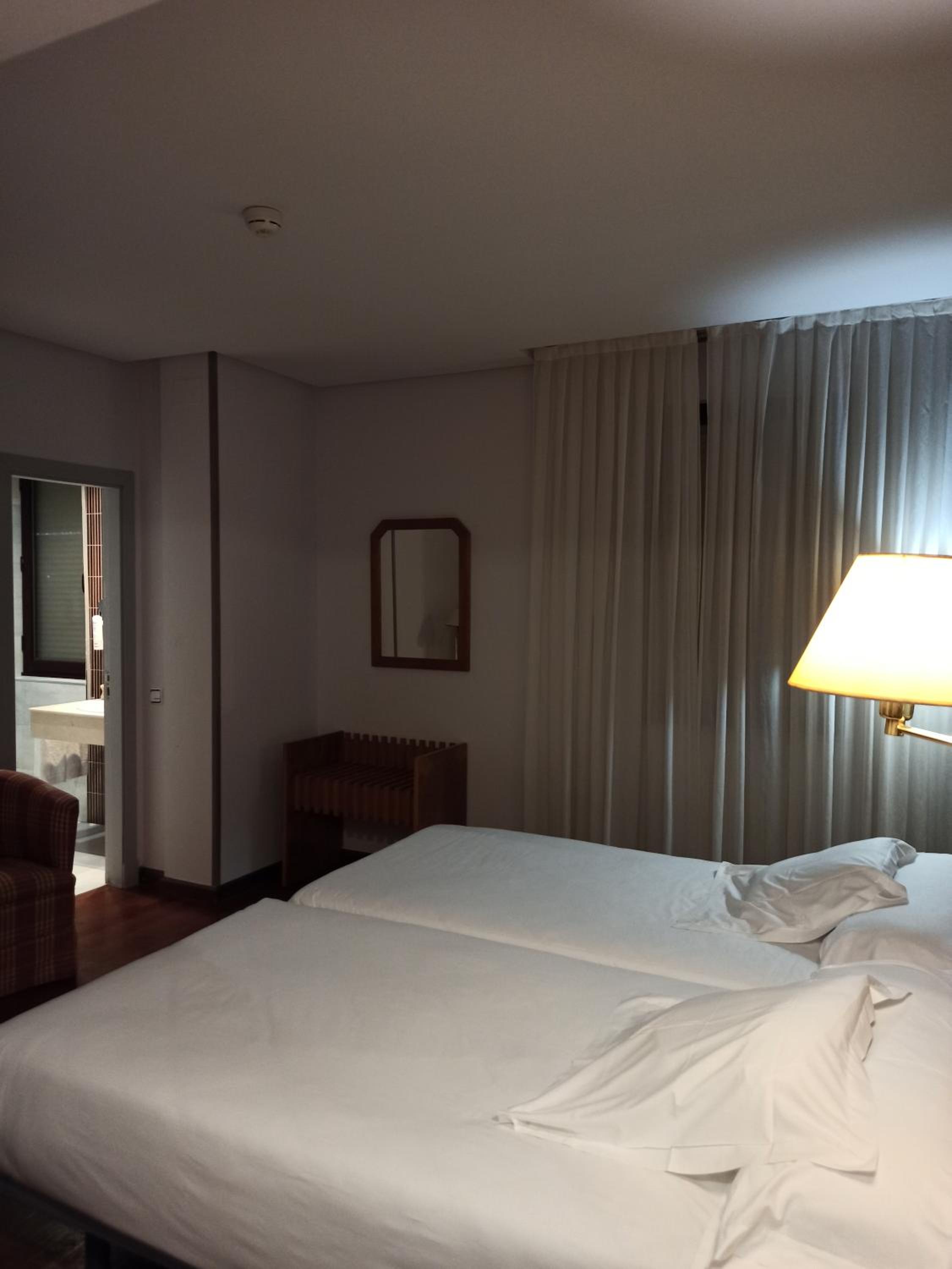 Double Room - Photo 4
