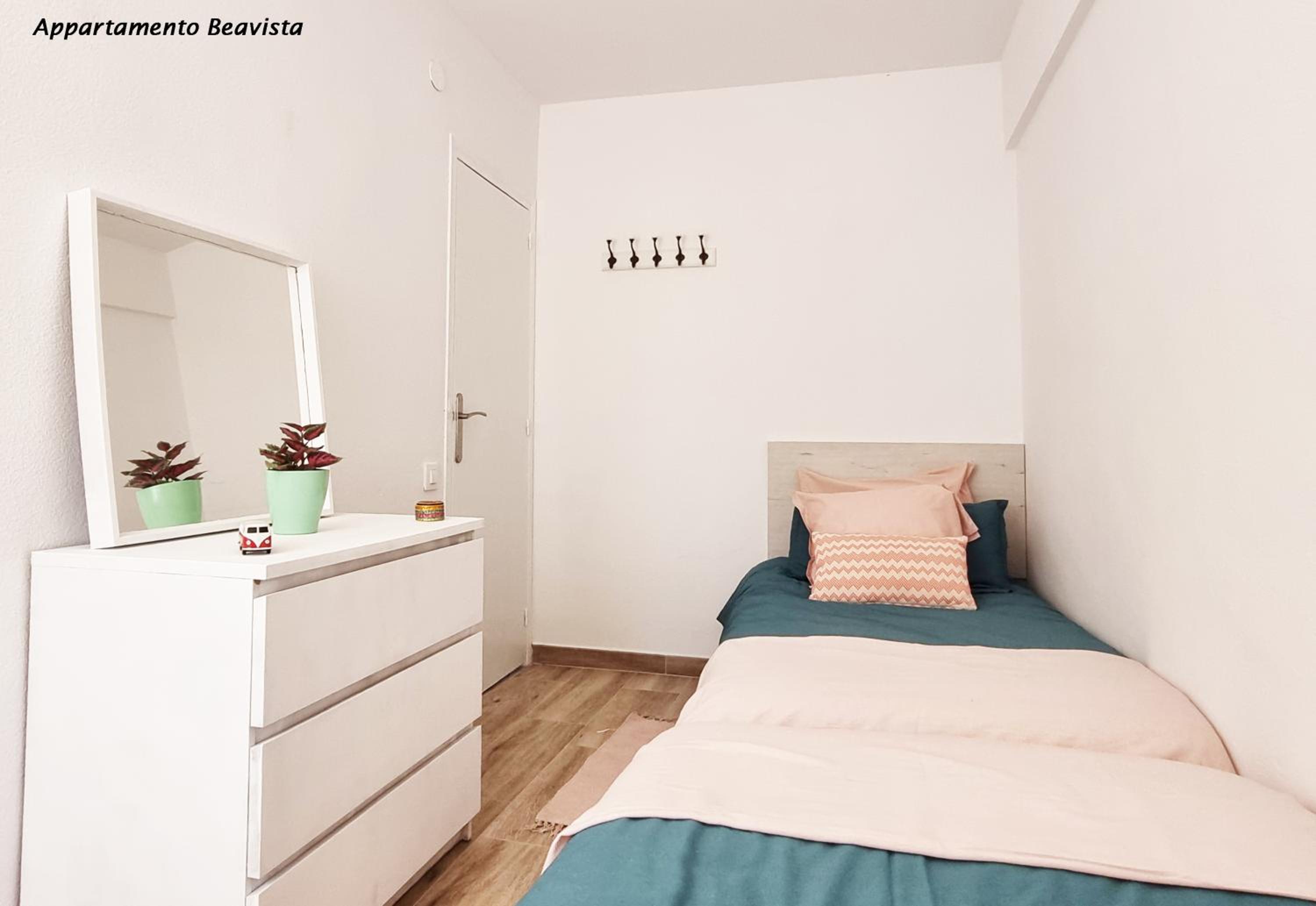 Apartamento con vista al mar