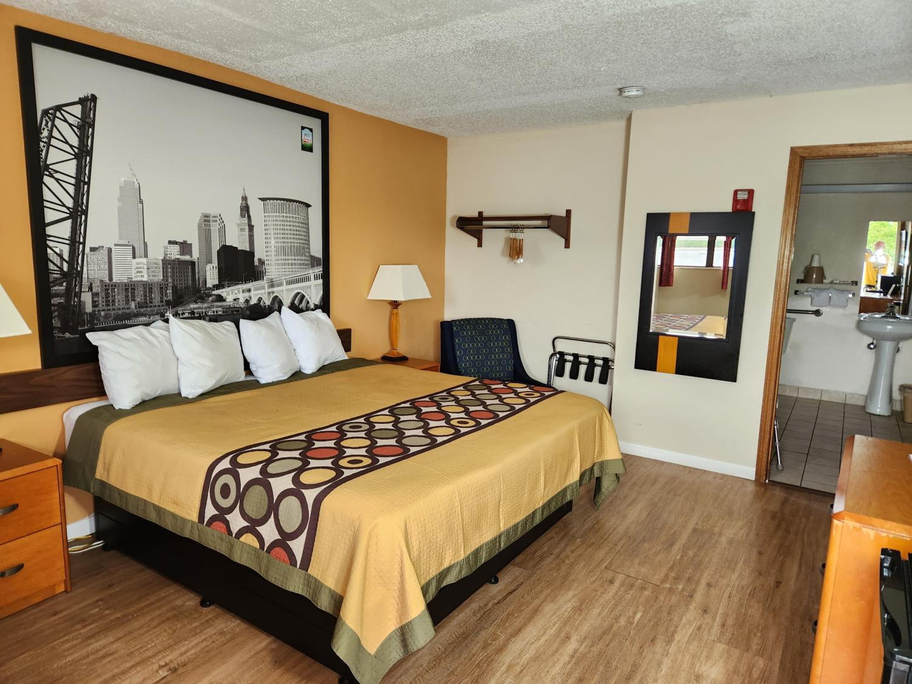 King Room - Mobility Access/Smoking - Photo 4