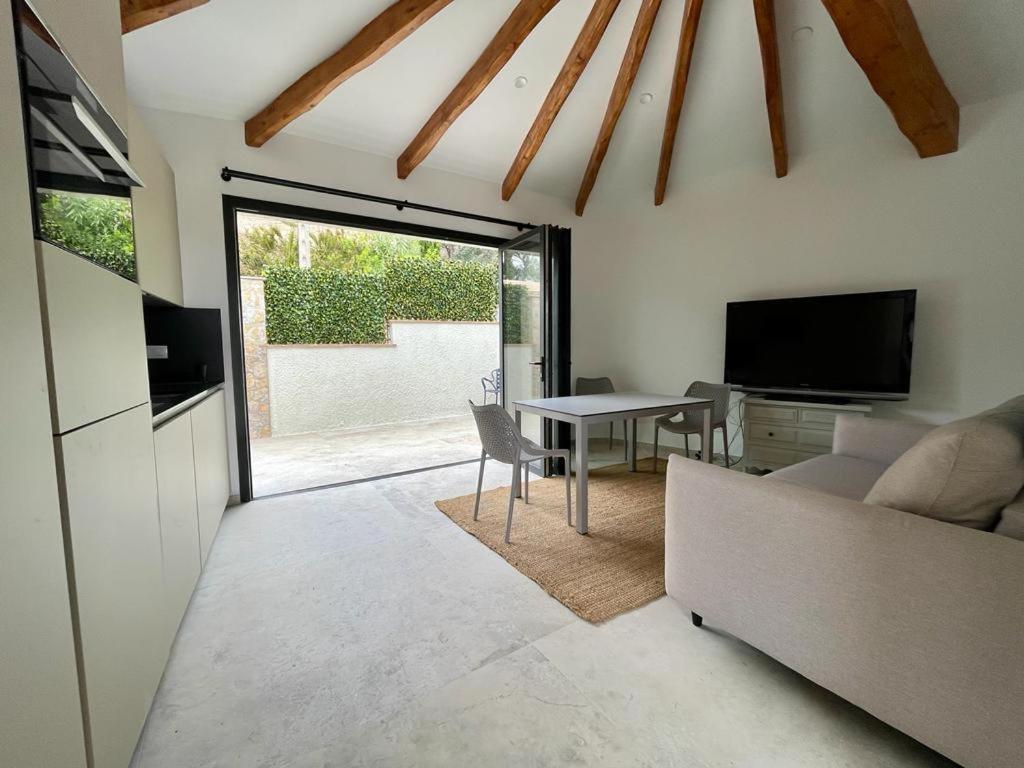 Casa de Seis Habitaciones