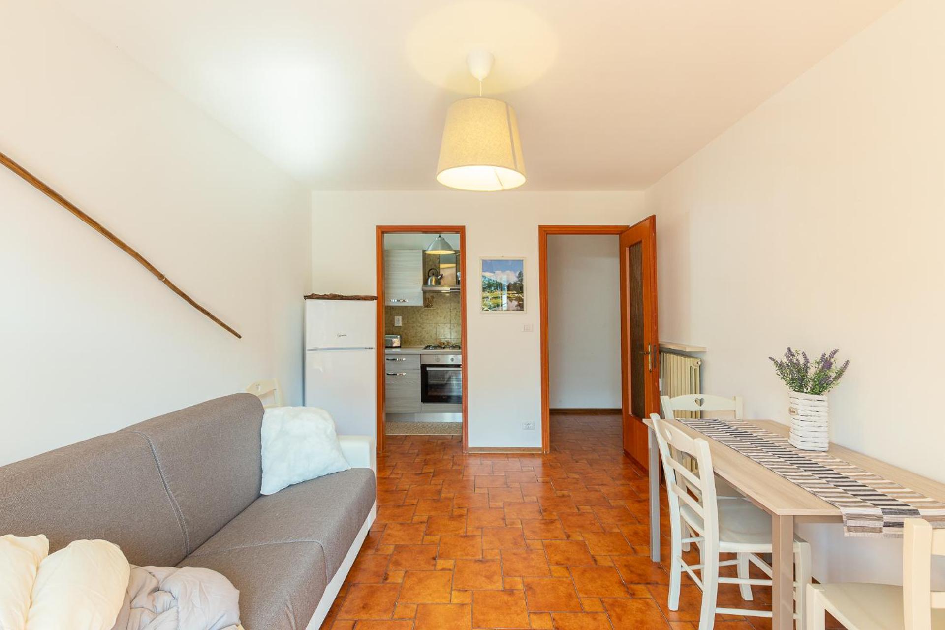 Two-Bedroom Apartment - Photo 20