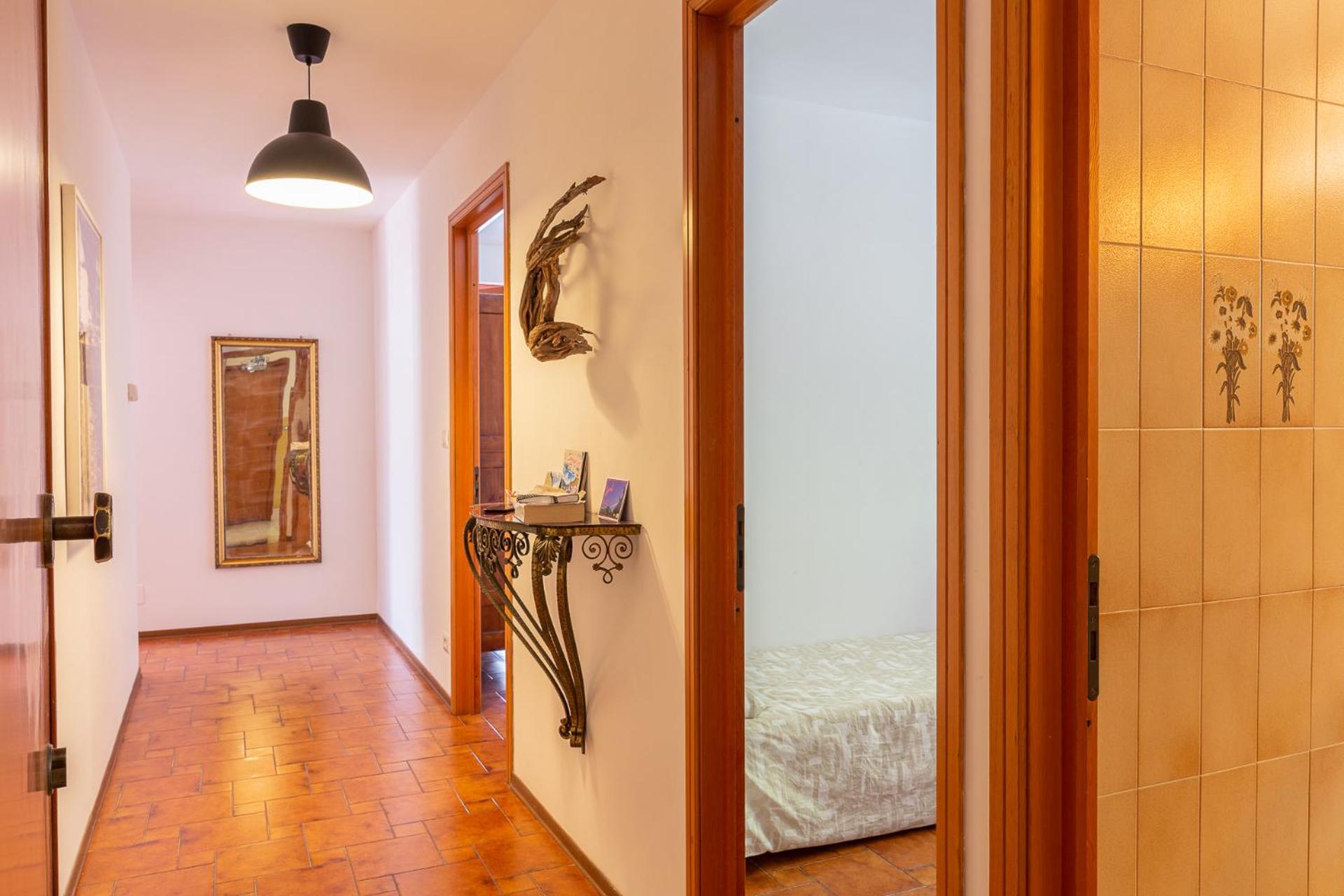 Two-Bedroom Apartment - Photo 23