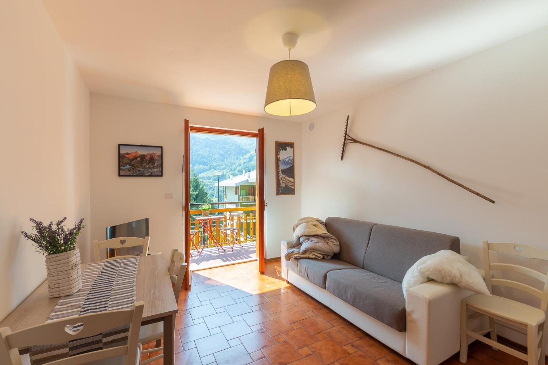 Two-Bedroom Apartment - Photo 1