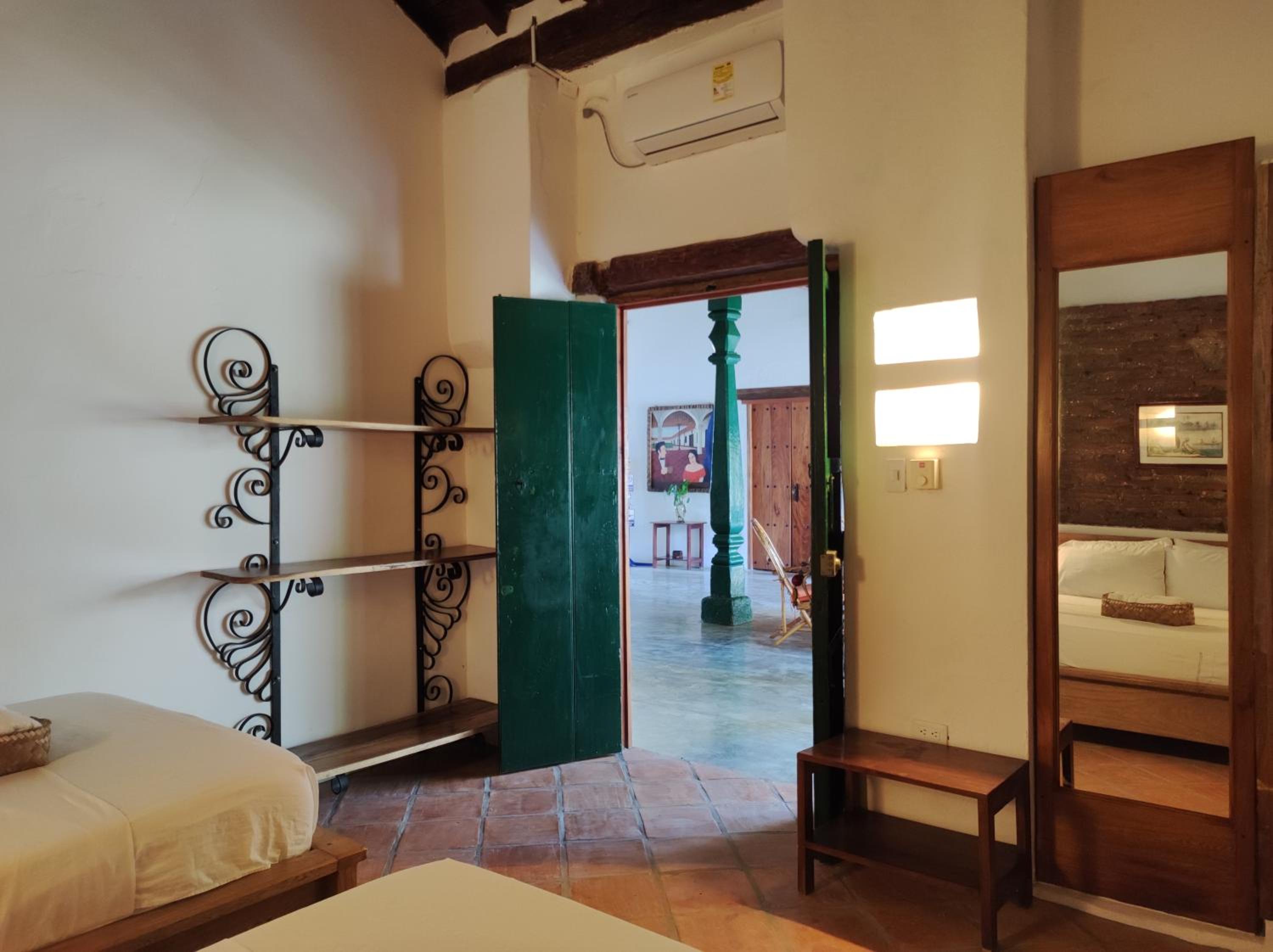 Quadruple Room with Bathroom photo 3