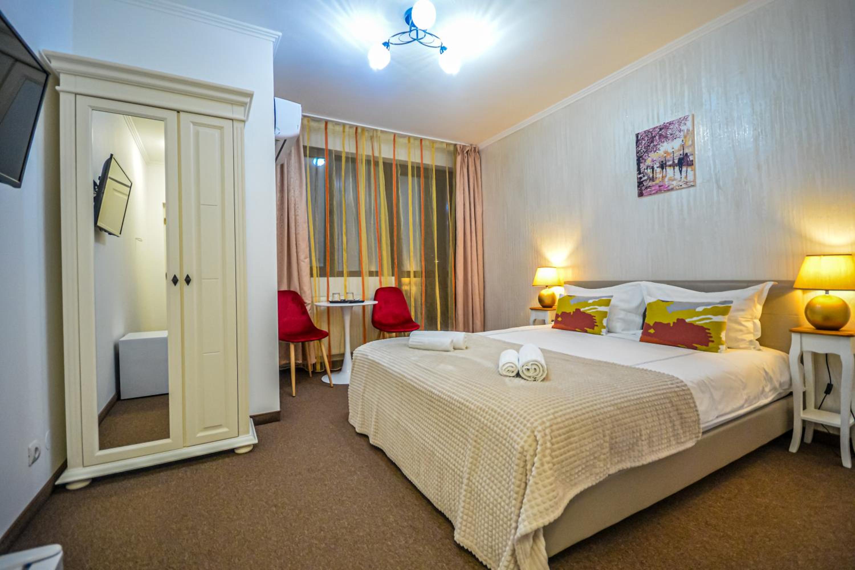 Queen Room With Balcony photo 2