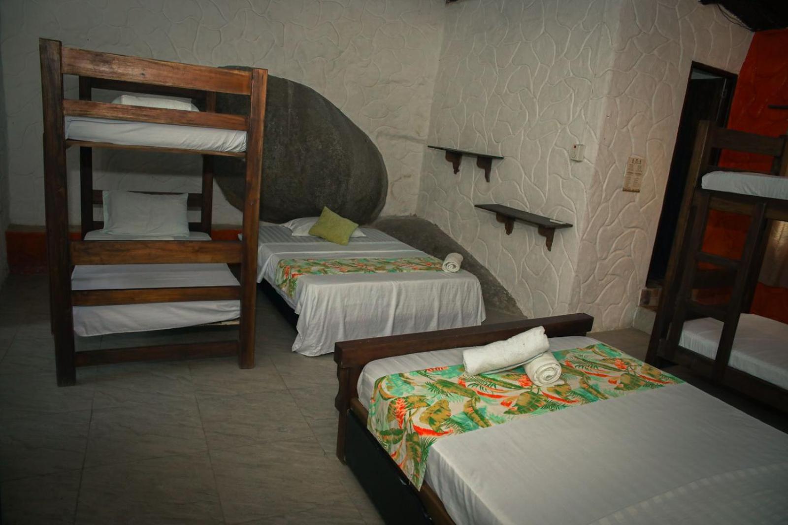 Single Bed in Mixed Dormitory Room photo 2