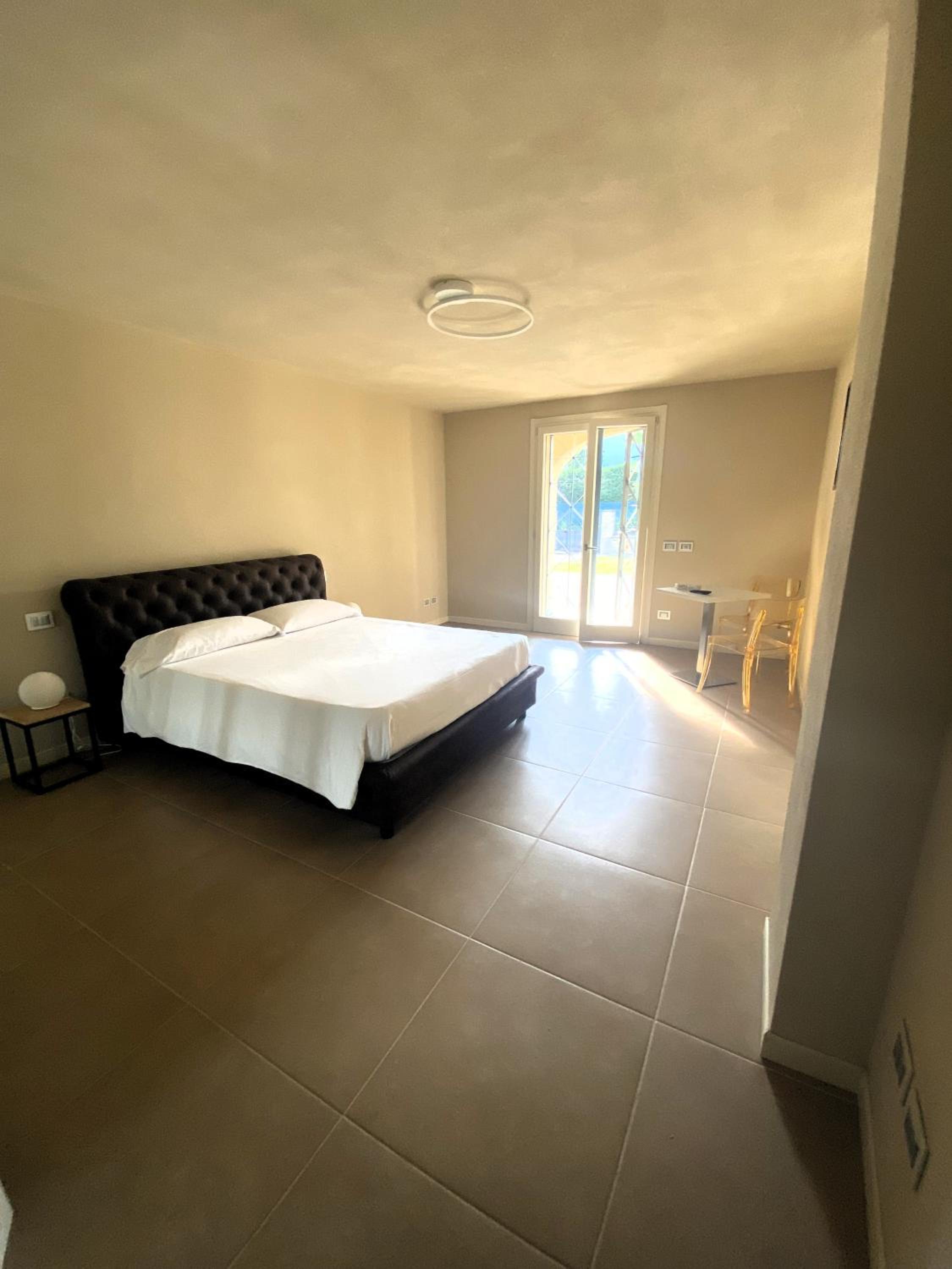 Standard Queen Room - Photo 1