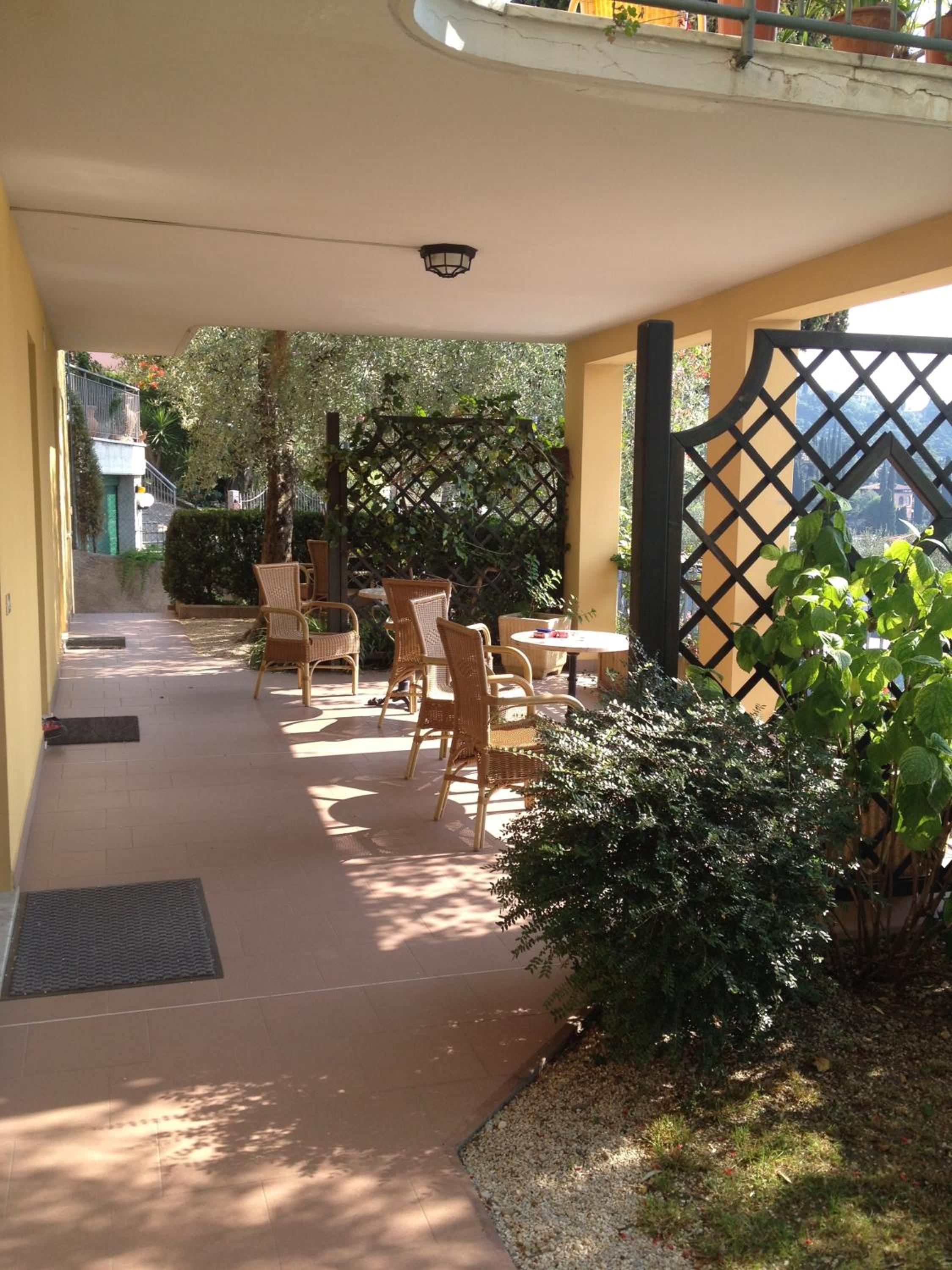 Double or Twin Room with Terrace photo 2