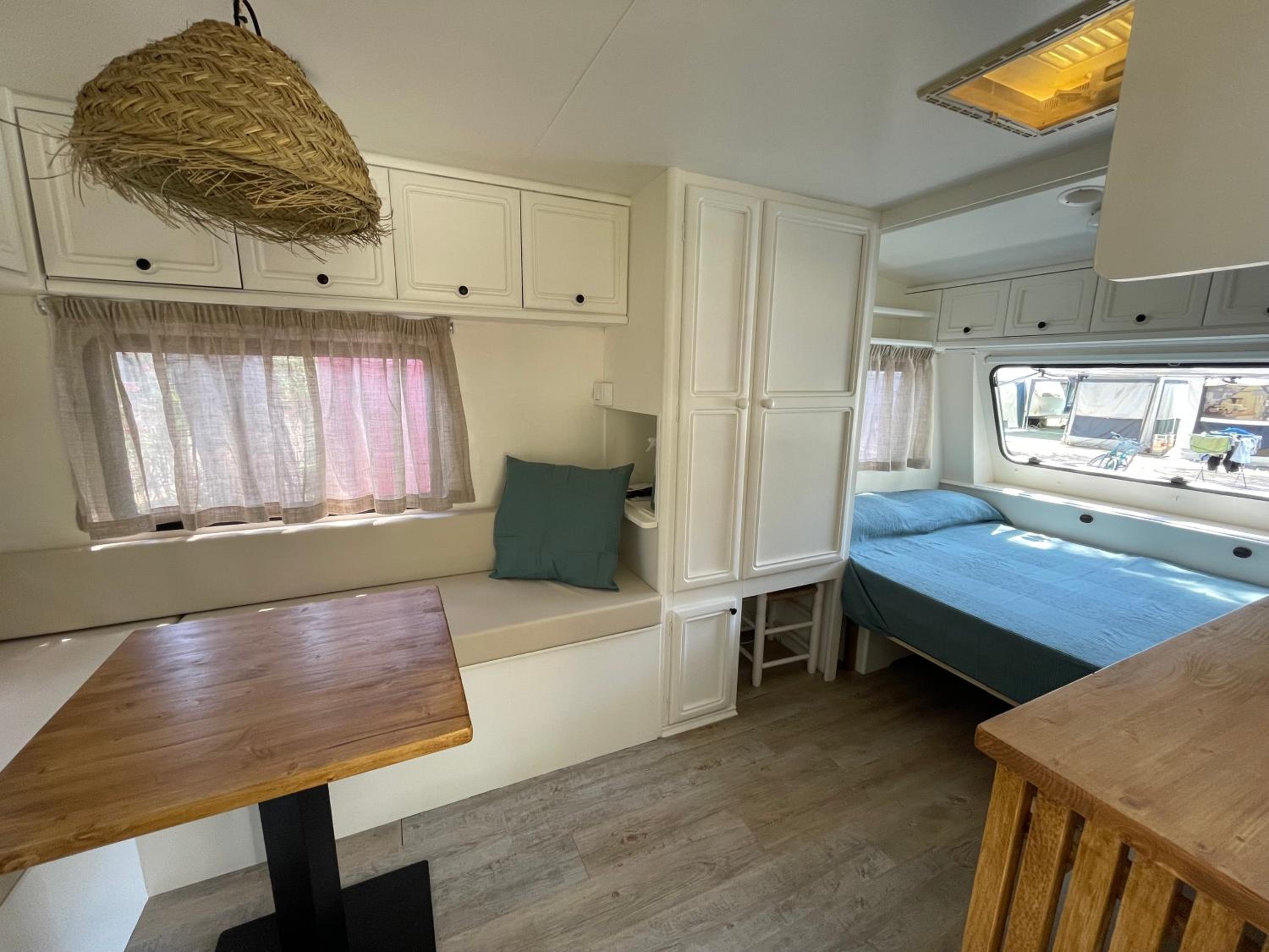 Caravana Vintage para 2 personas - Sin baño privado