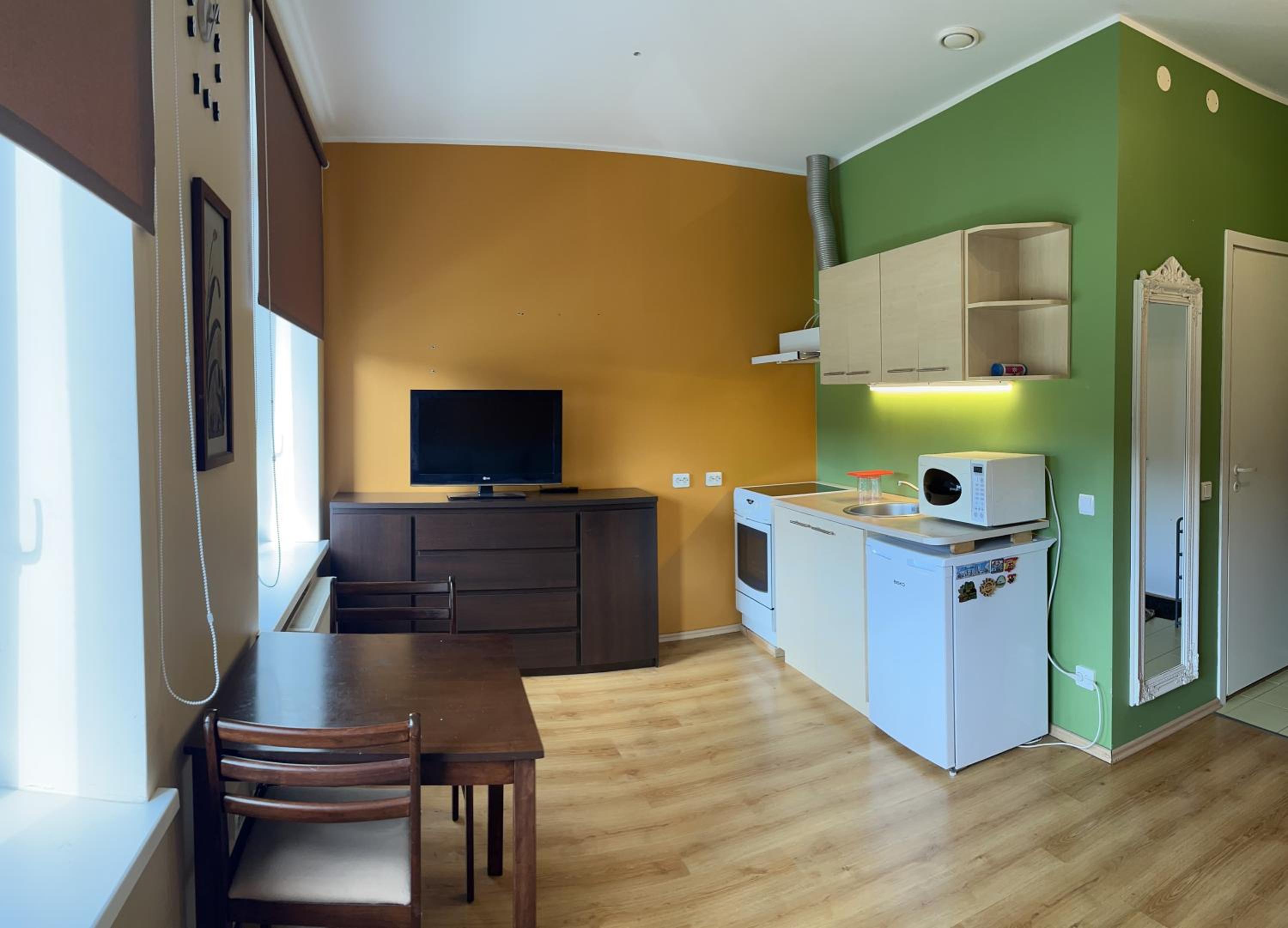 One-Bedroom Apartment photo 3