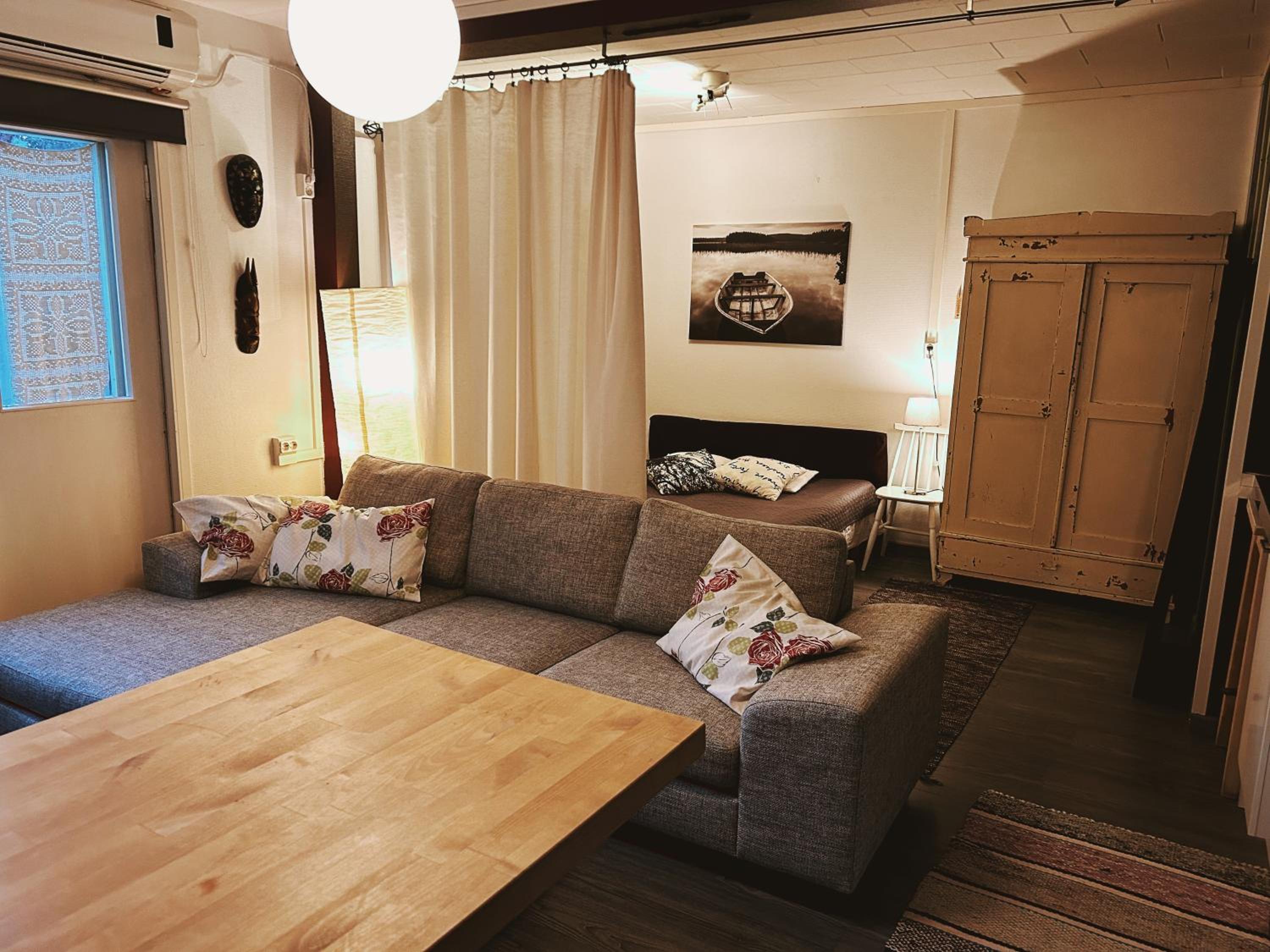 Apartment photo 1