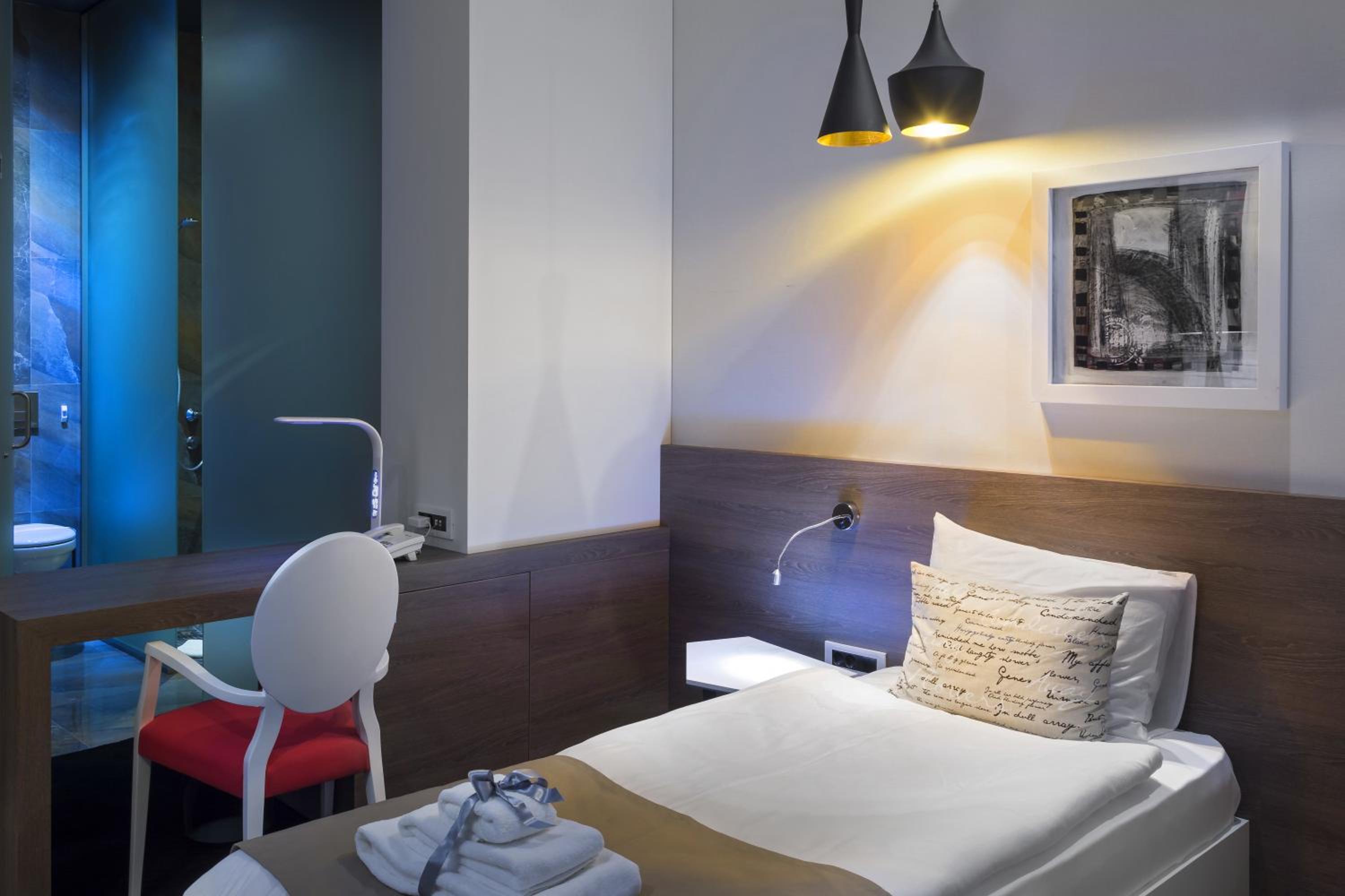 Single Room