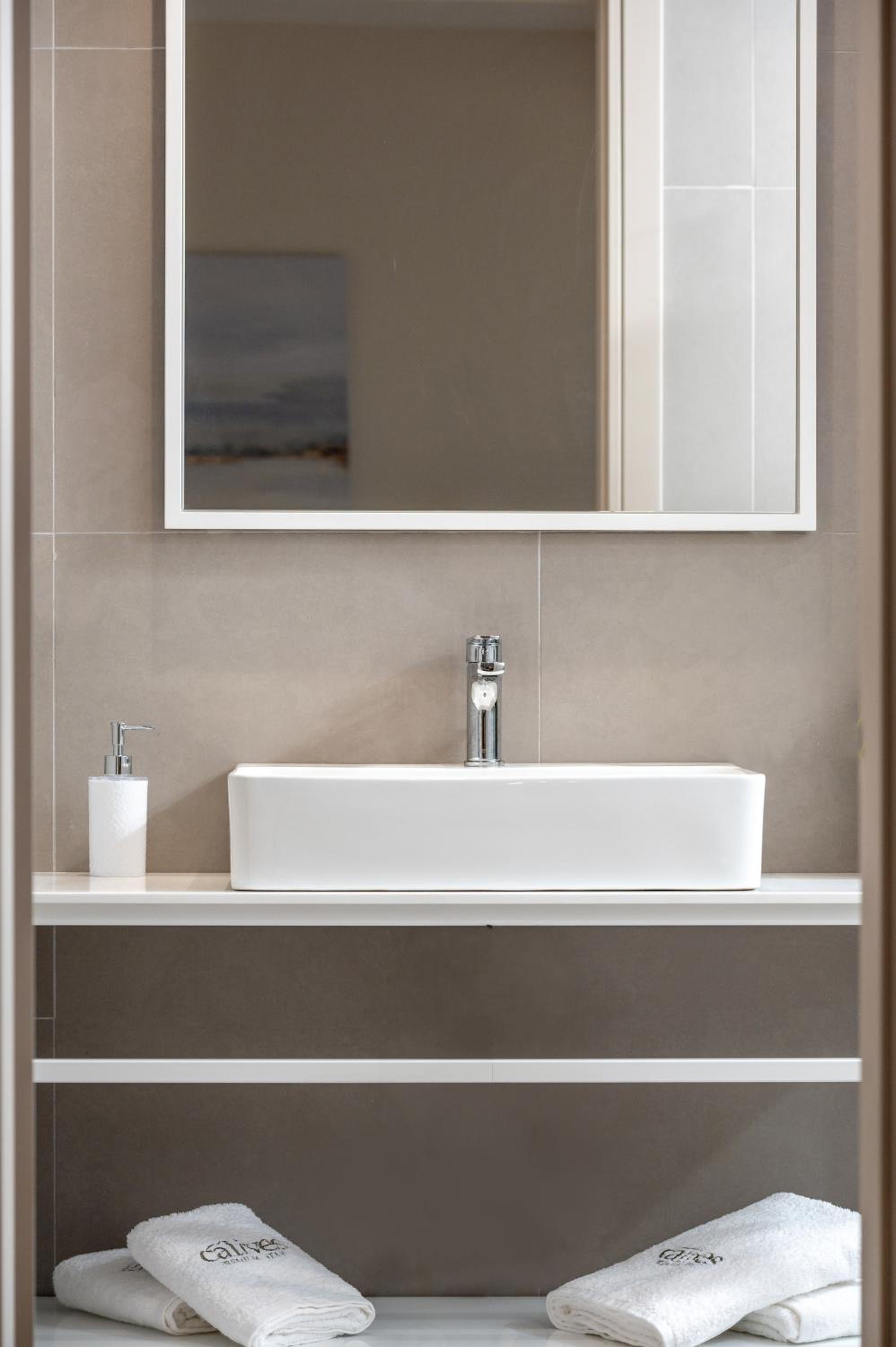 Superior Triple Room with Sea View photo 2