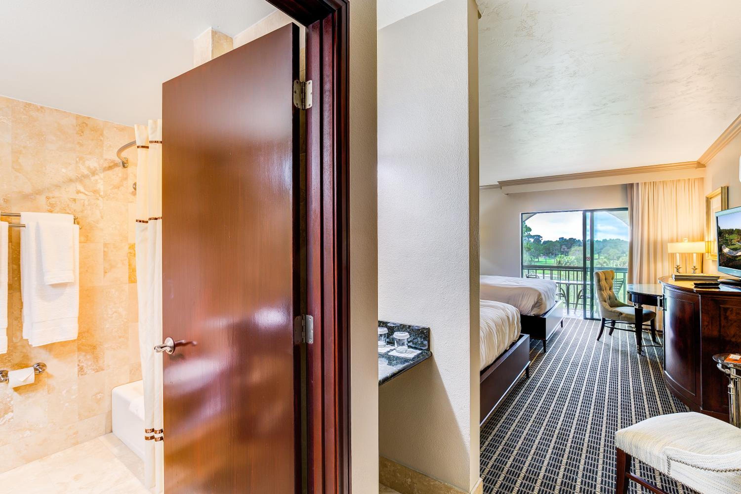 Standard Double Room - Photo 4