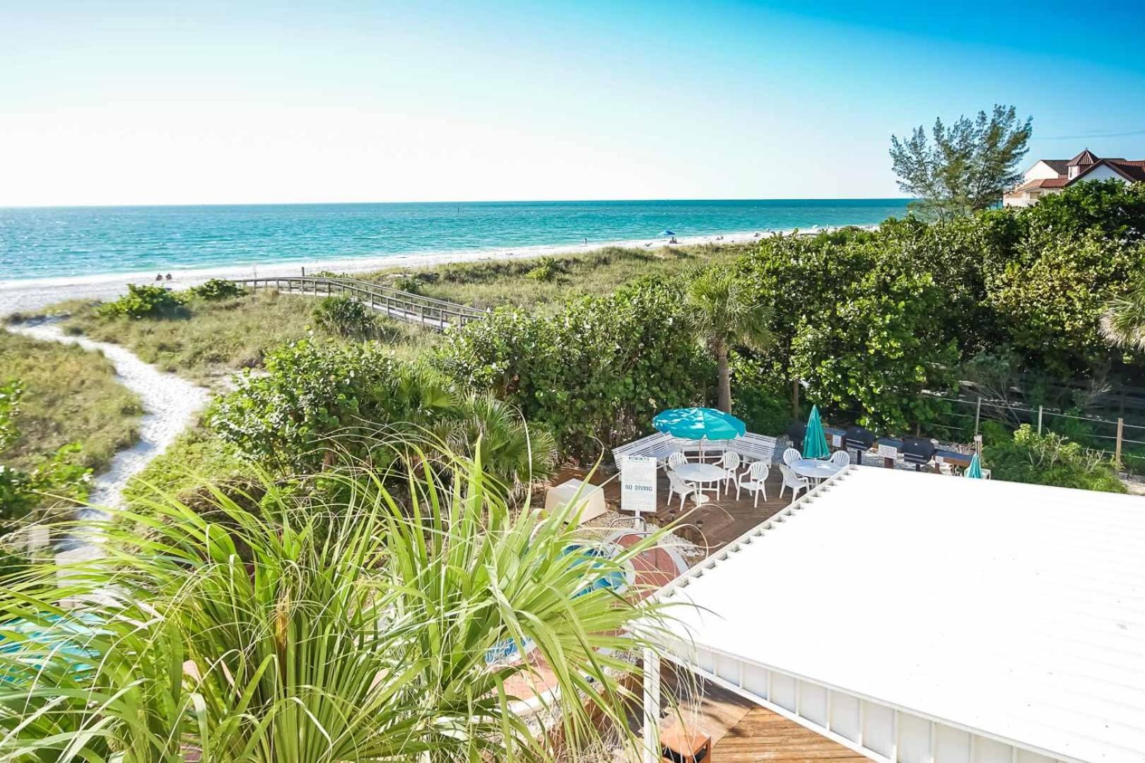 Two-Bedroom Apartment - Oceanfront