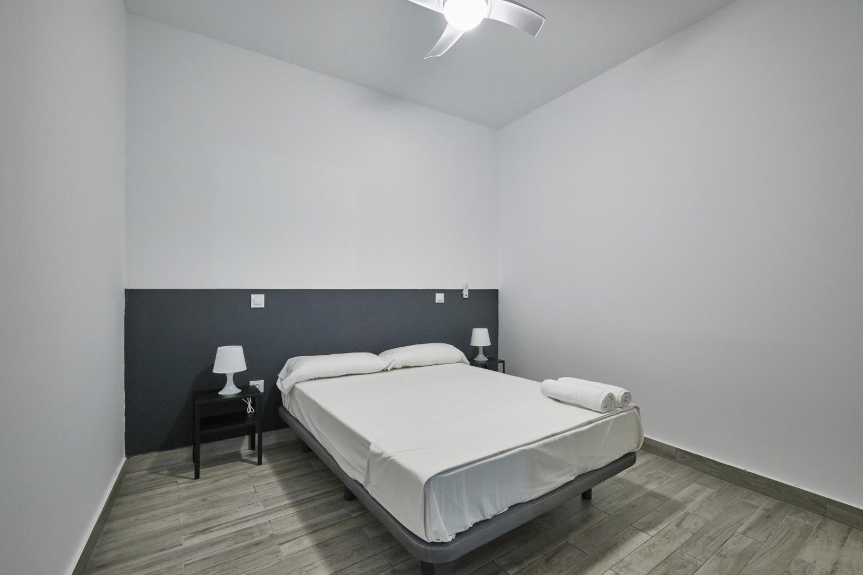 Habitación doble con baño compartido