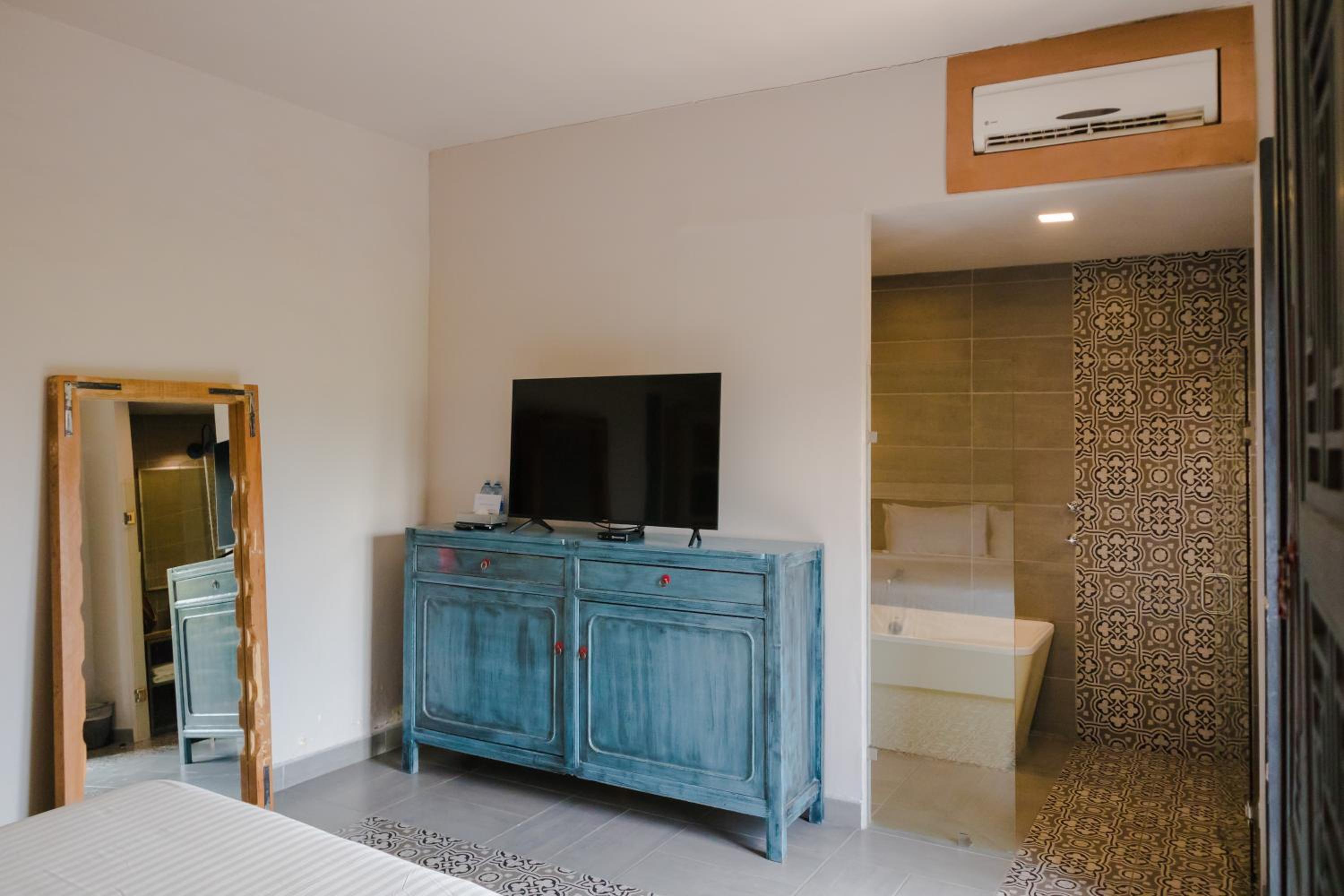 Master Suite photo 2