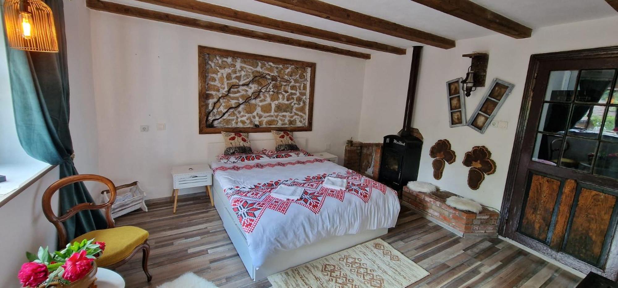 Two-Bedroom House photo 3