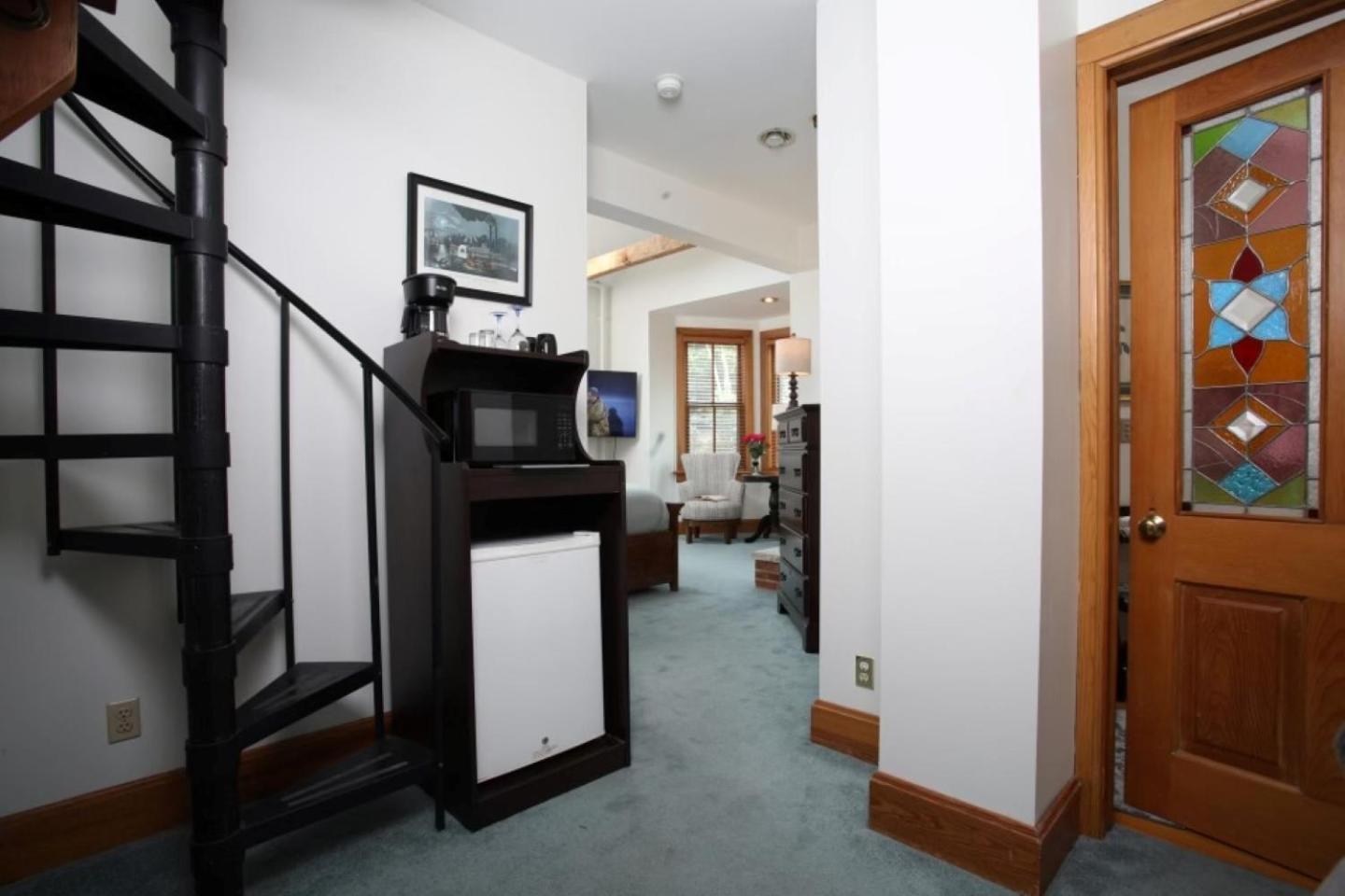 King Suite photo 2