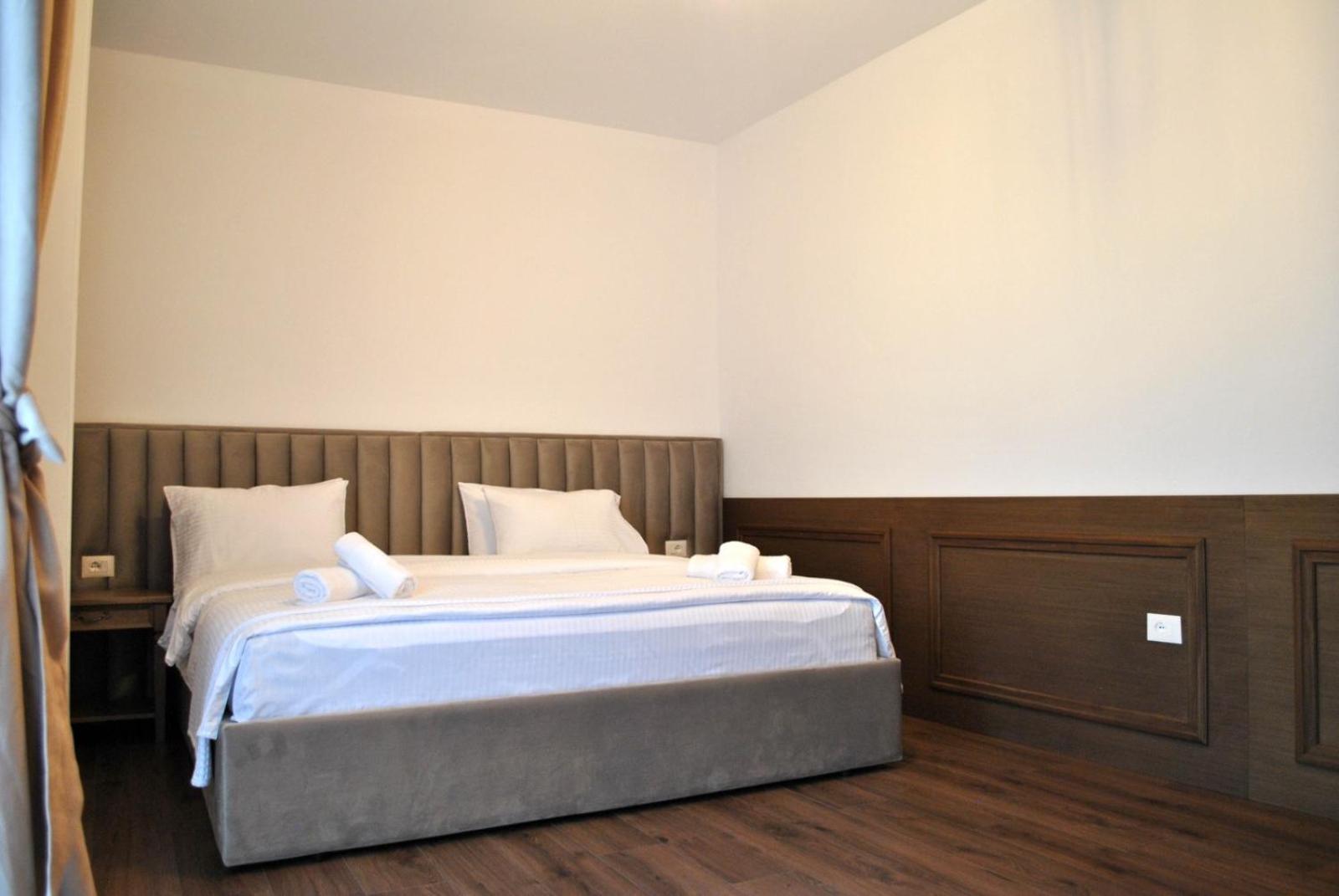 Deluxe Double Room With Balcony photo 3