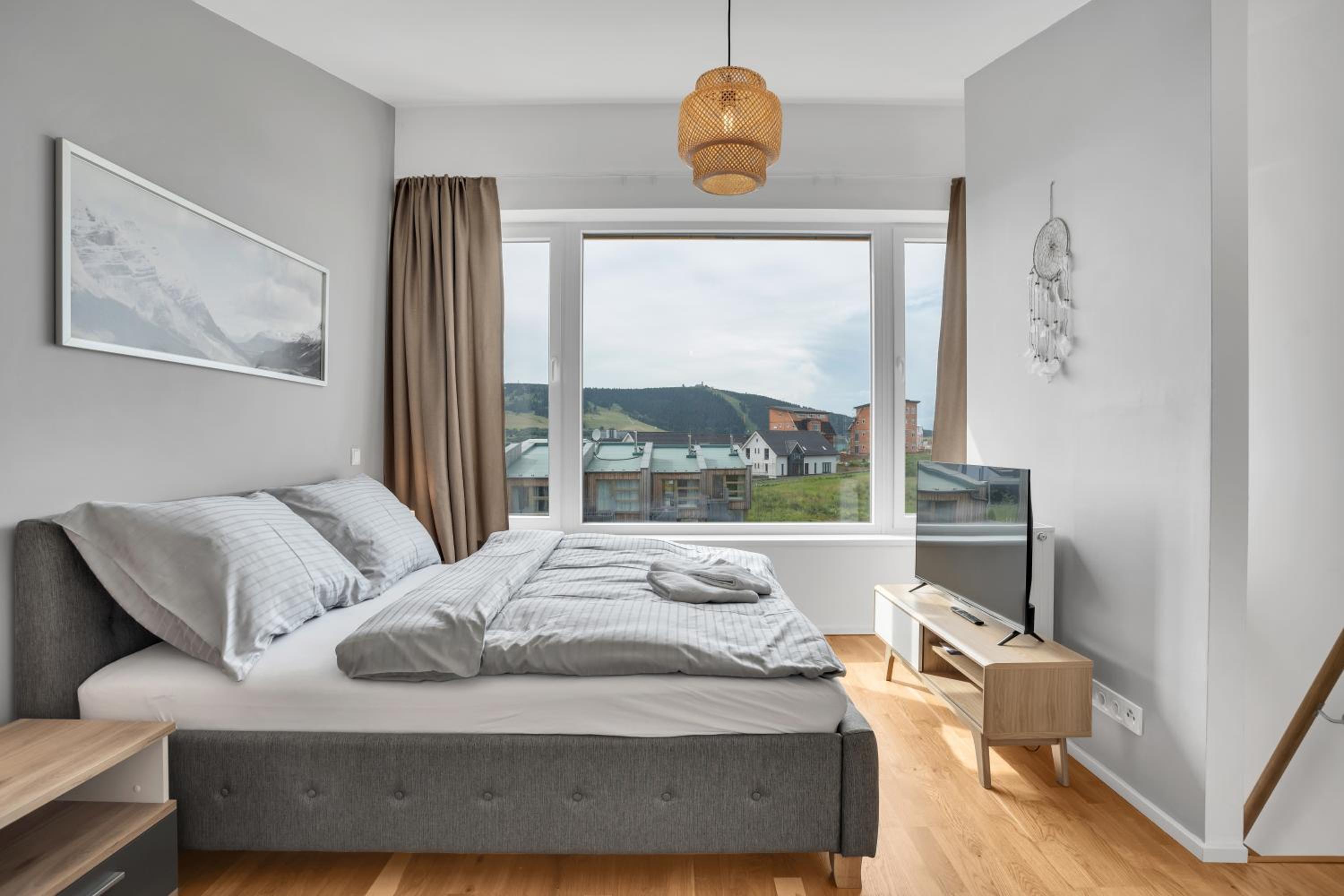 Maisonette photo 1